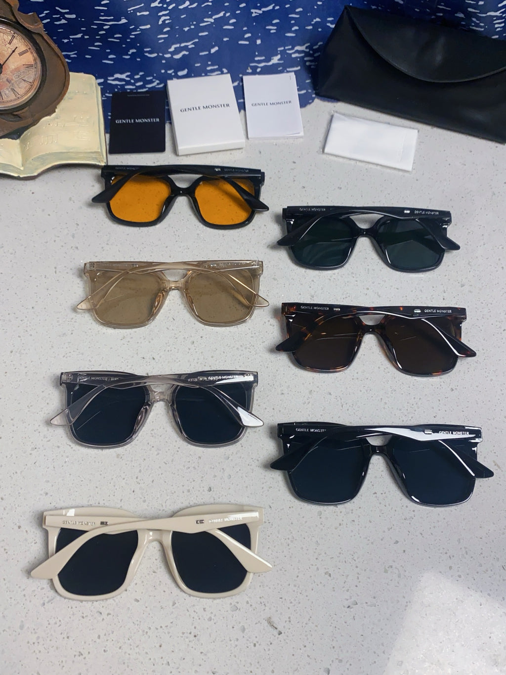 Gentle Monster LOCELL Polarized Oversized Black Lens Sunglasses - detail image 11