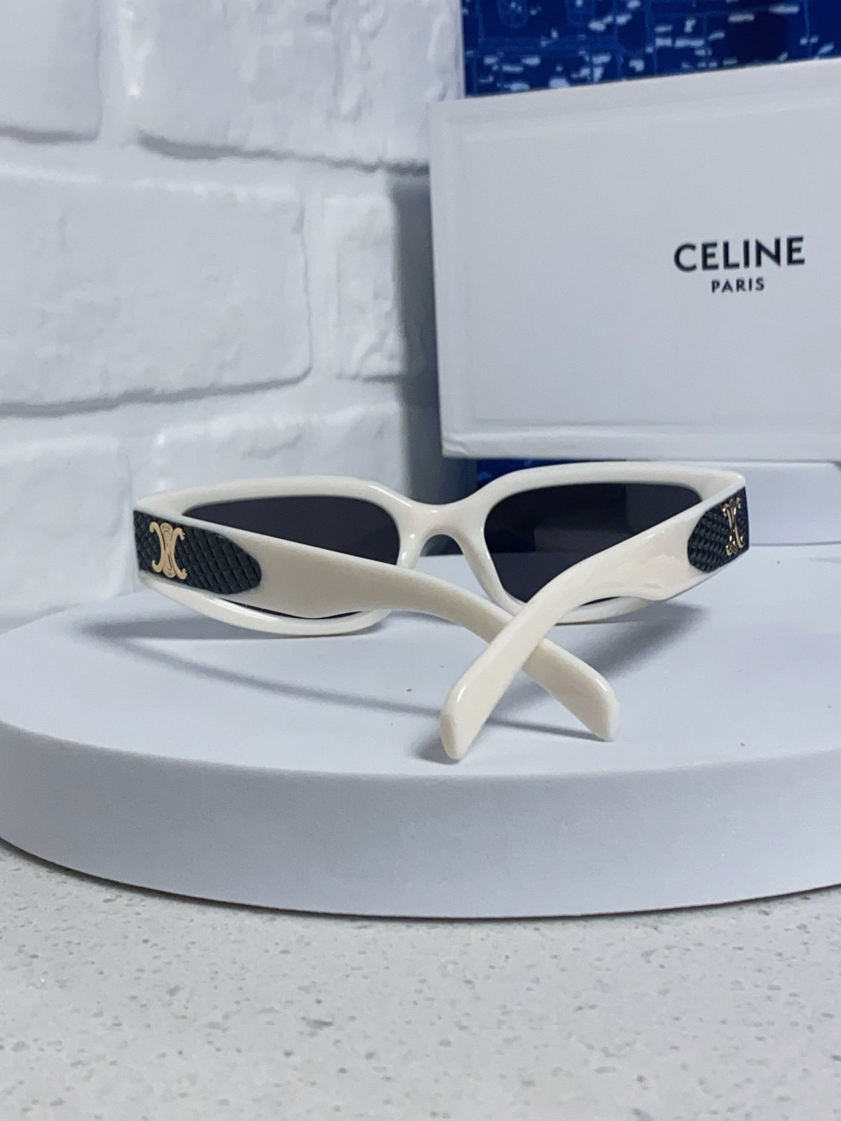 Celine Cat-Eye Gray Lens Sunglasses for Men & Women - 432026 - detail image 3