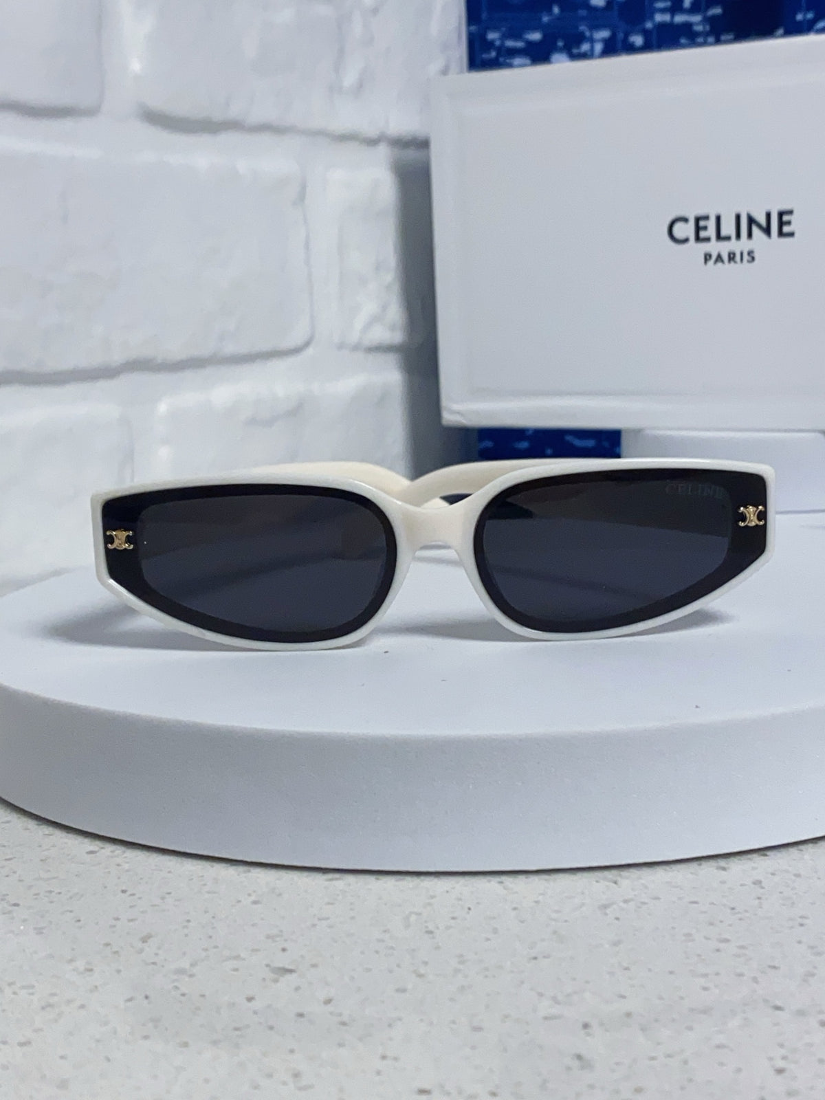 Celine Cat-Eye Gray Lens Sunglasses for Men & Women - 415615 - detail image 2