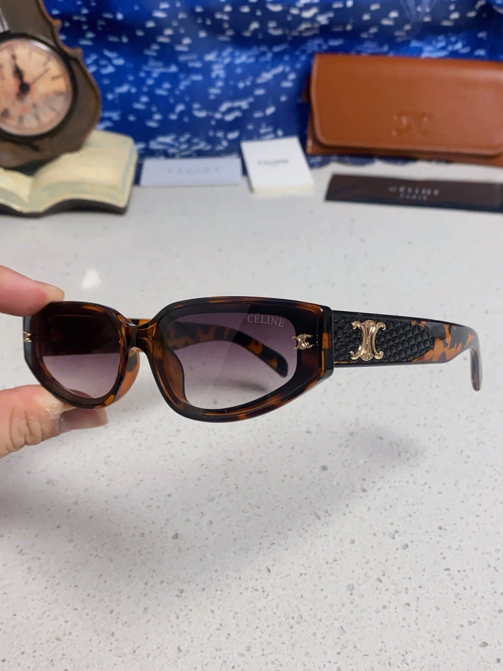 Celine Cat-Eye Gray Lens Sunglasses for Men & Women - 432027 - detail image 6