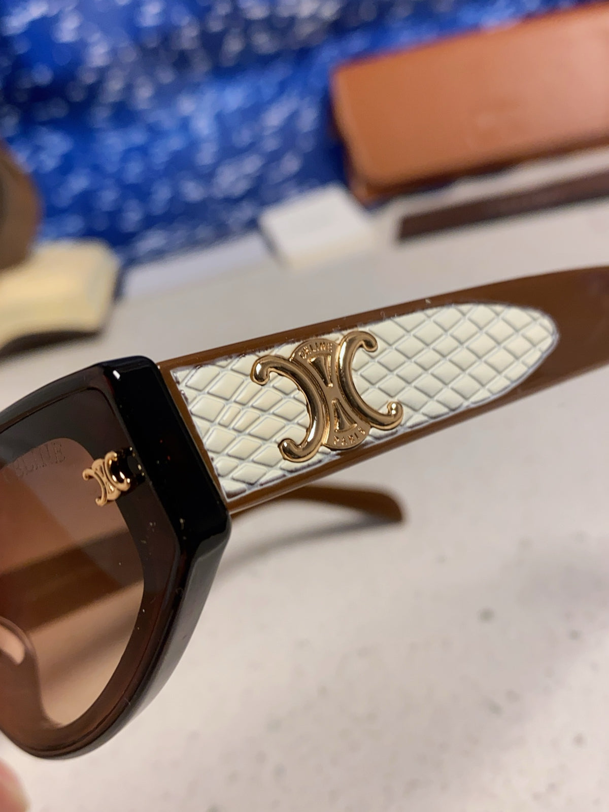 Celine Cat-Eye Red Lens Sunglasses for Men & Women - 415617 - detail image 7