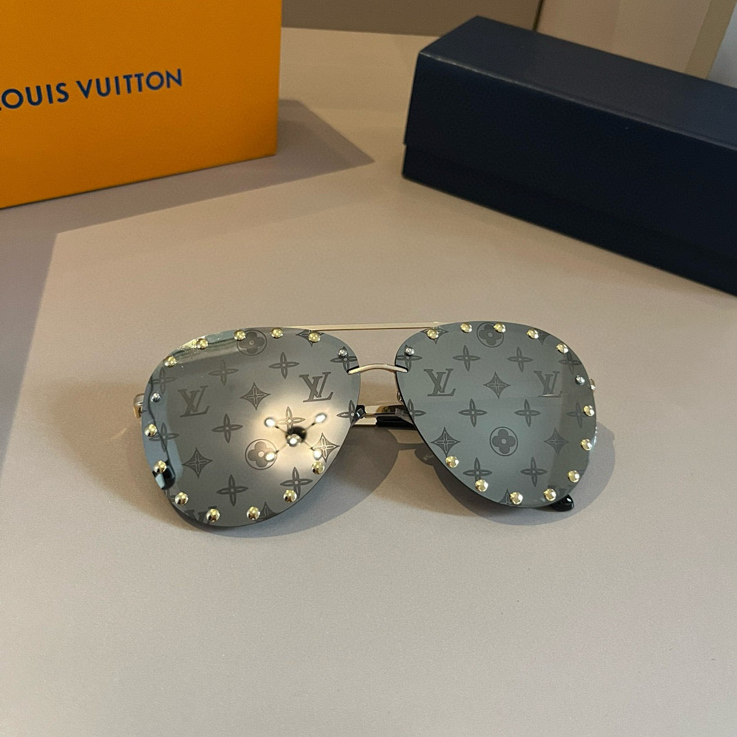Louis Vuitton Metal Aviator Gold Lens Sunglasses for Men & Women - 431153 - detail image 4