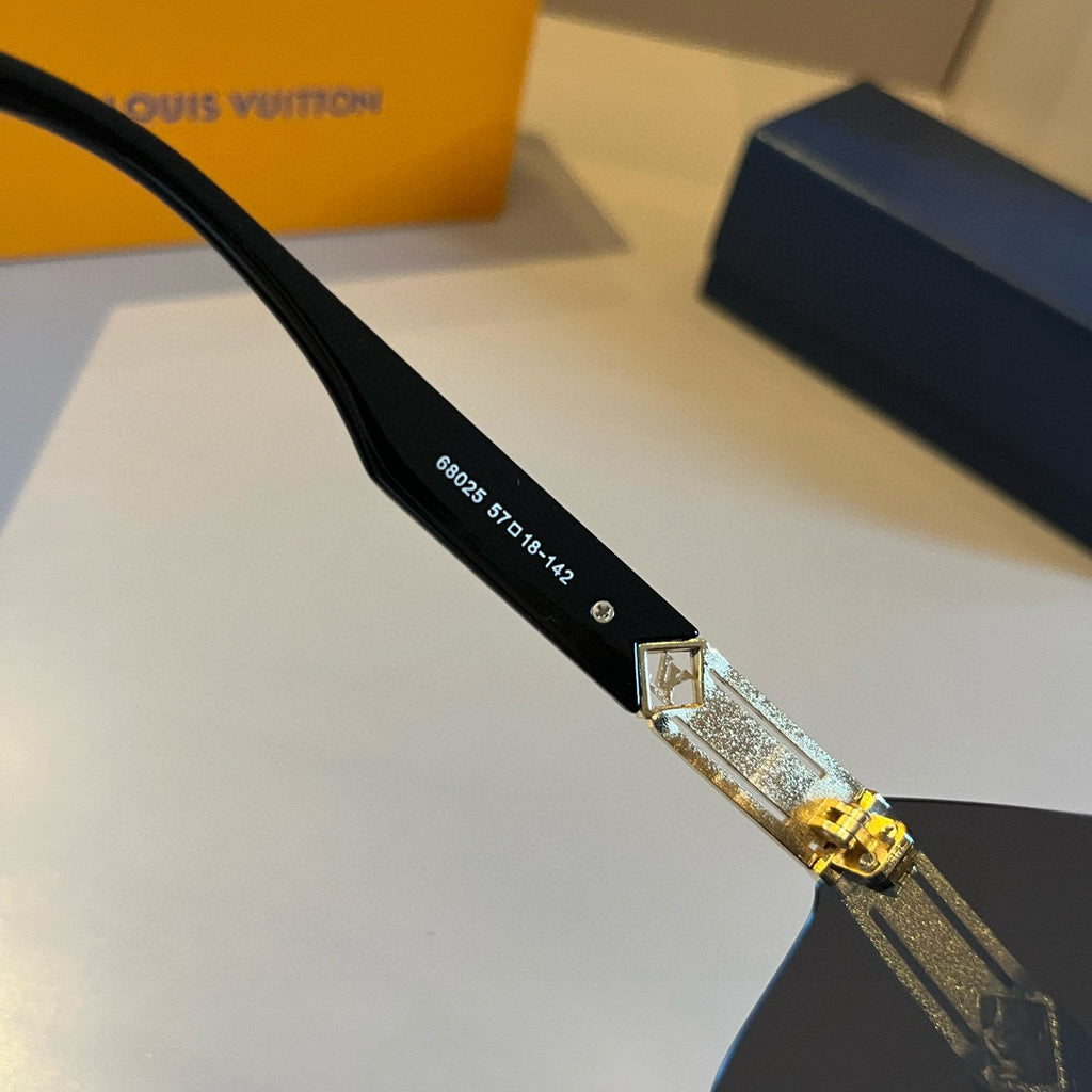 Louis Vuitton Metal Aviator Gold Lens Sunglasses for Men & Women - 464675 - detail image 10