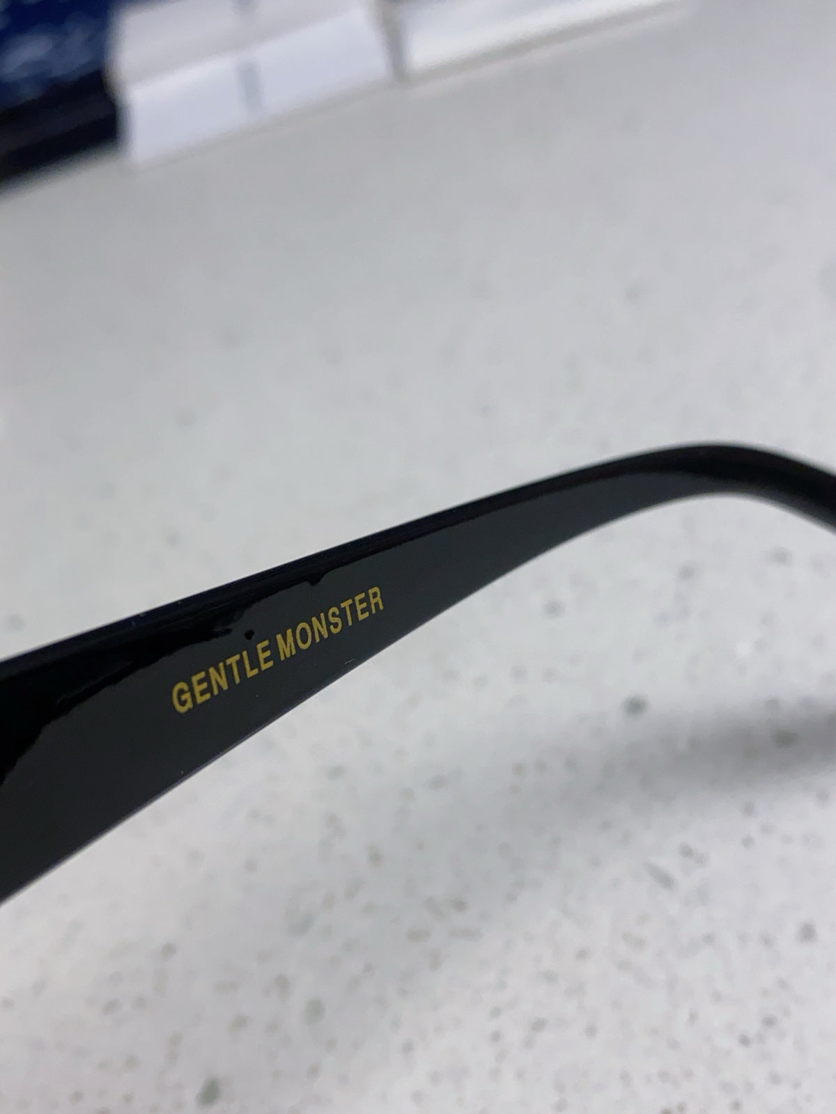 Gentle Monster COCOA Oval Black Lens Sunglasses for Men & Women - 432959 - detail image 8