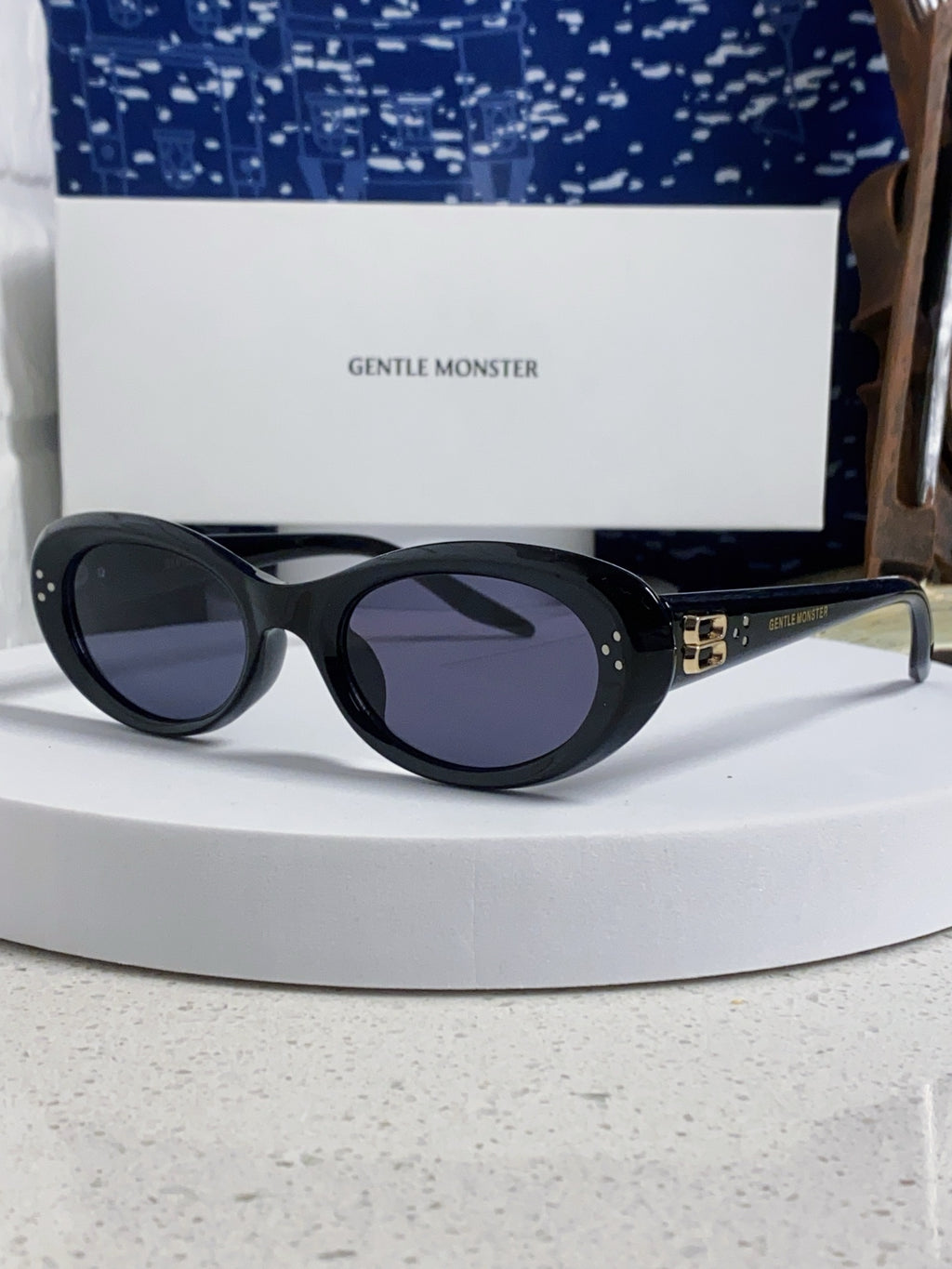 Gentle Monster COCOA Oval Black Lens Sunglasses for Men & Women