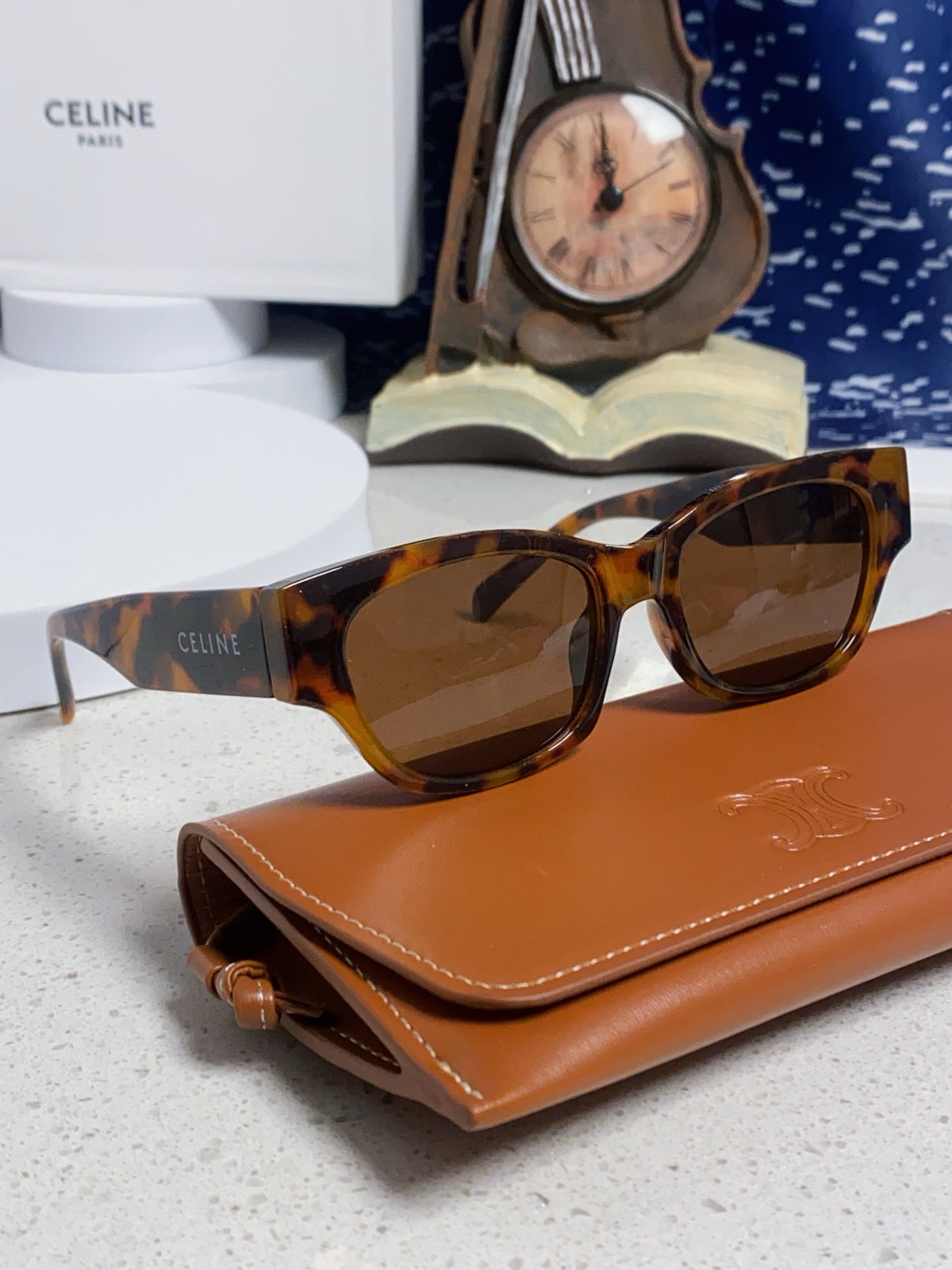 Celine Fashion Black Lens Sunglasses for Men & Women - 431991 - detail image 10