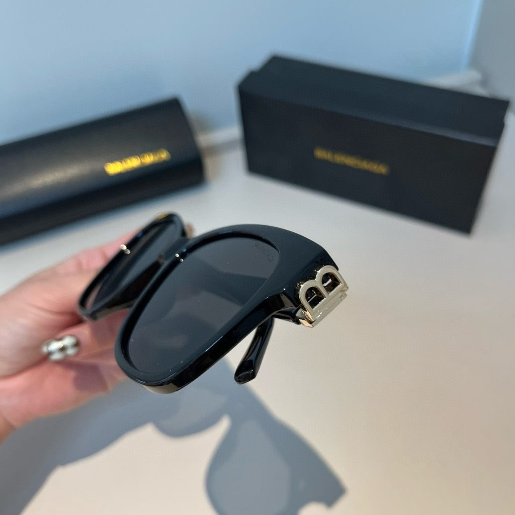 Balenciaga Folding Square Black Lens Sunglasses for Men & Women - 998340 - detail image 6