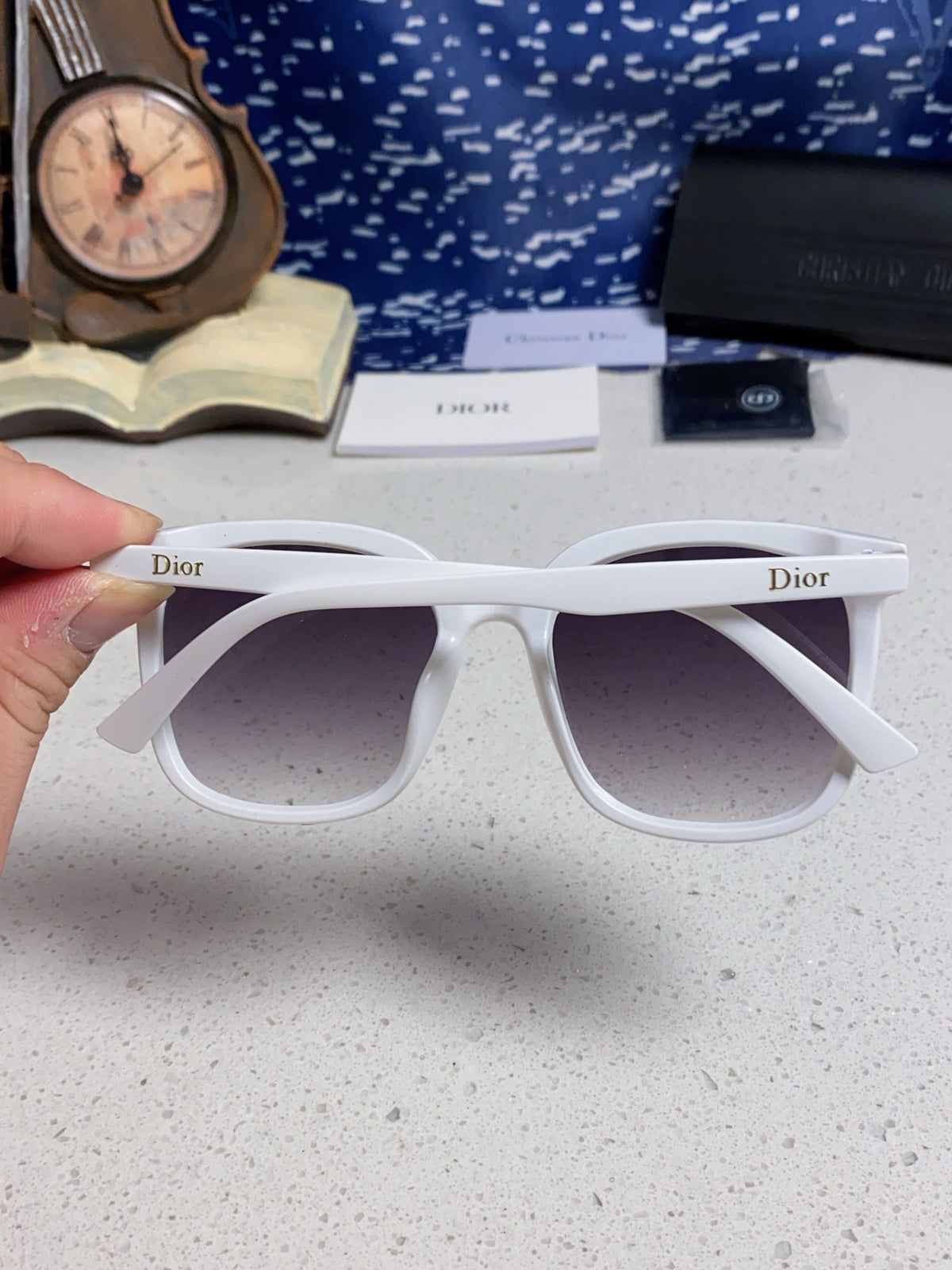 Dior Polarized Fashion Gray Lens Sunglasses for Women - 465229 - detail image 4