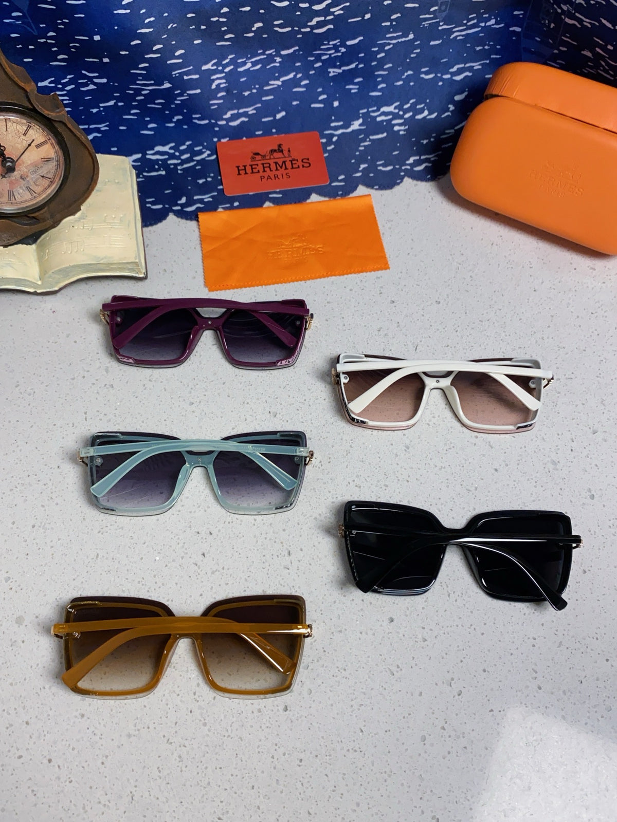 Hermès Square Brown Lens Sunglasses for Men & Women - 466431 - detail image 11