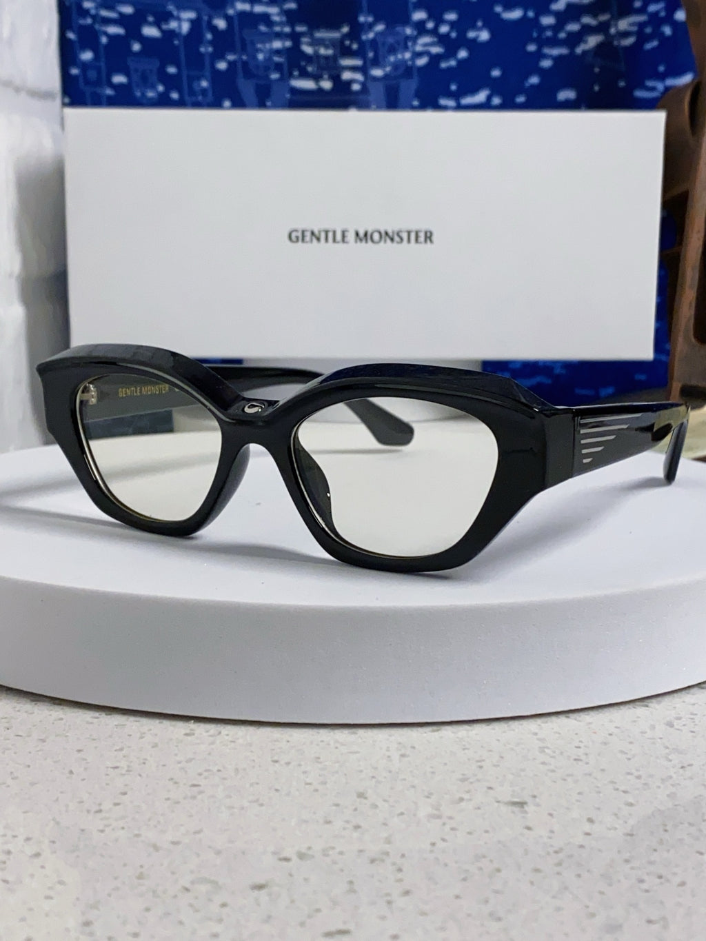 Gentle Monster Fashion Silver Lens Sunglasses for Men & Women - 466391