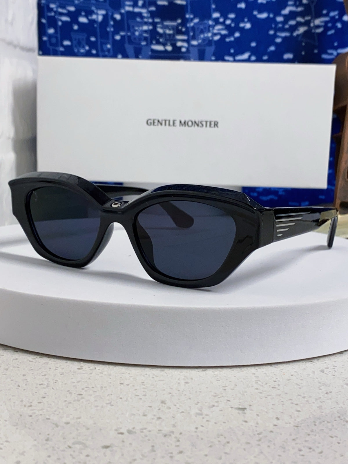 Gentle Monster Fashion Black Lens Sunglasses for Men & Women