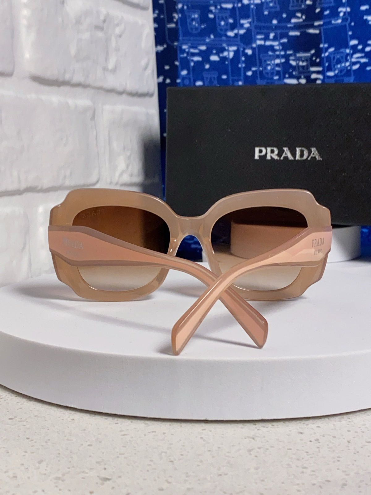 Prada 16YSF Acetate Fashion Gold Lens Sunglasses for Men & Women - 432116 - detail image 3