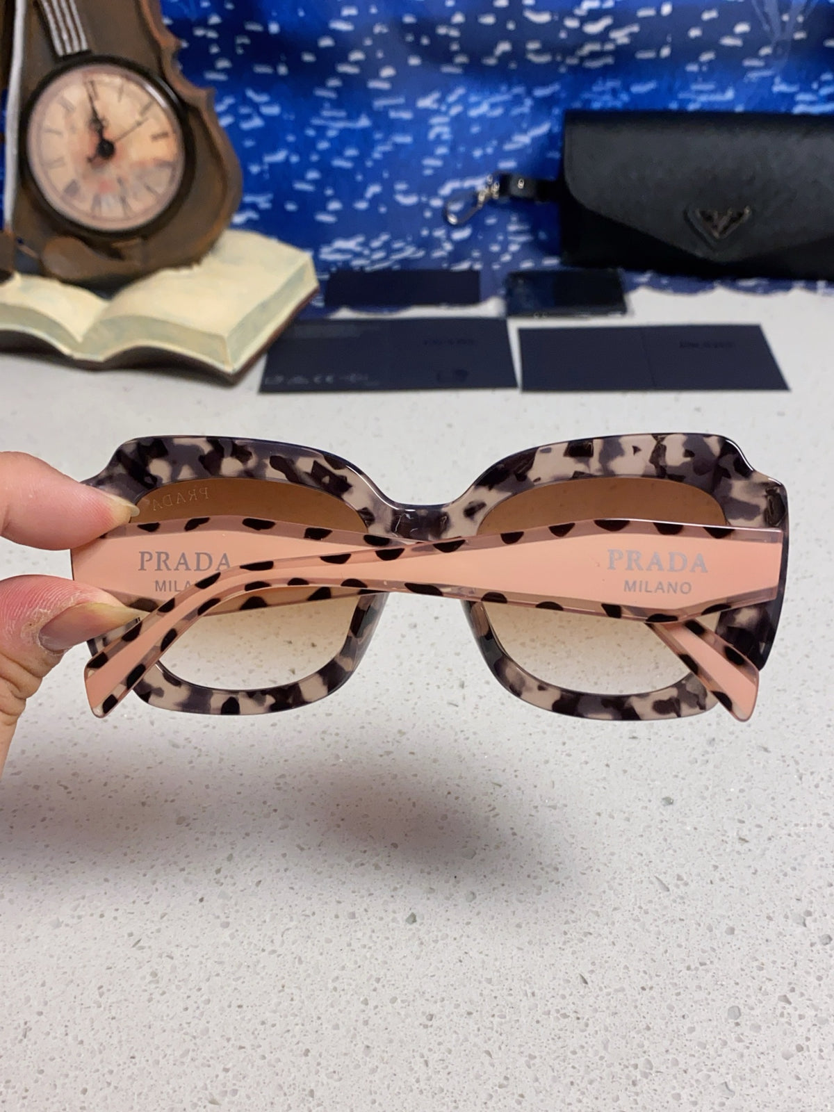 Prada 16YSF Acetate Fashion Gold Lens Sunglasses for Men & Women - 415674 - detail image 5