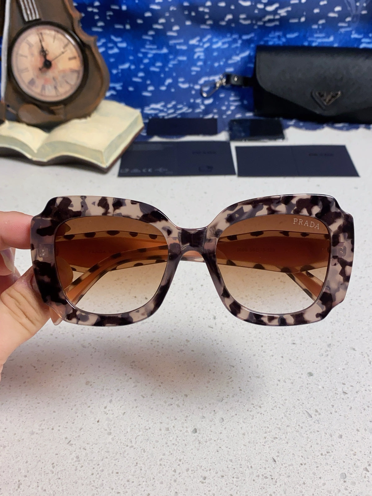 Prada 16YSF Acetate Fashion Gold Lens Sunglasses for Men & Women - detail image 4
