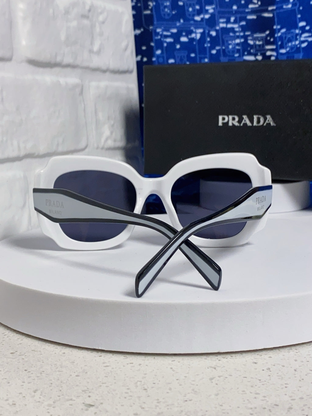 Prada 16YSF Acetate Fashion Blue Lens Sunglasses for Men & Women - detail image 3