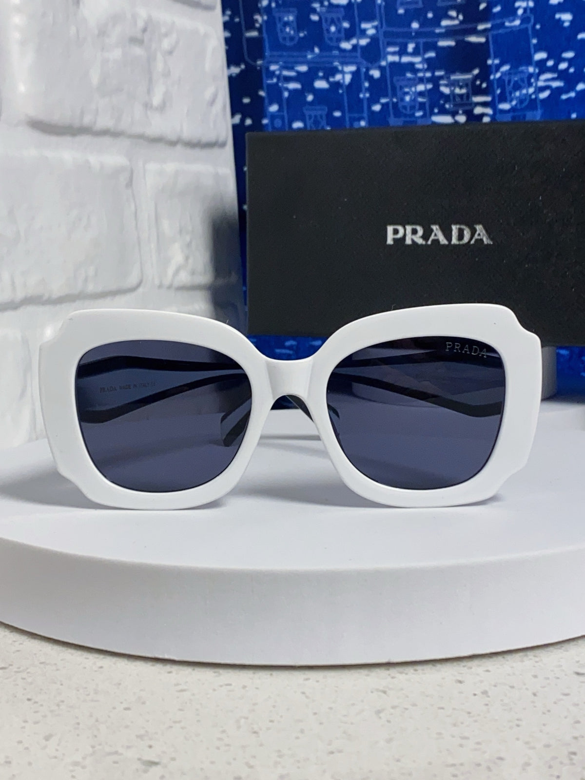 Prada 16YSF Acetate Fashion Blue Lens Sunglasses for Men & Women - detail image 2