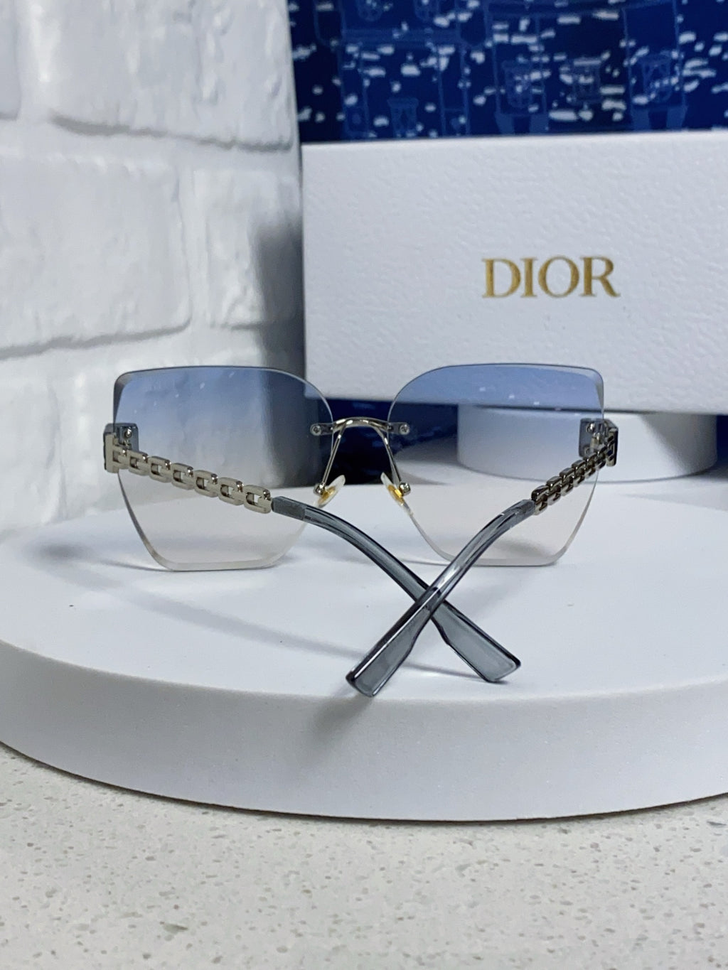 Dior Polarized Fashion Silver Lens Sunglasses for Women - 449089 - detail image 3