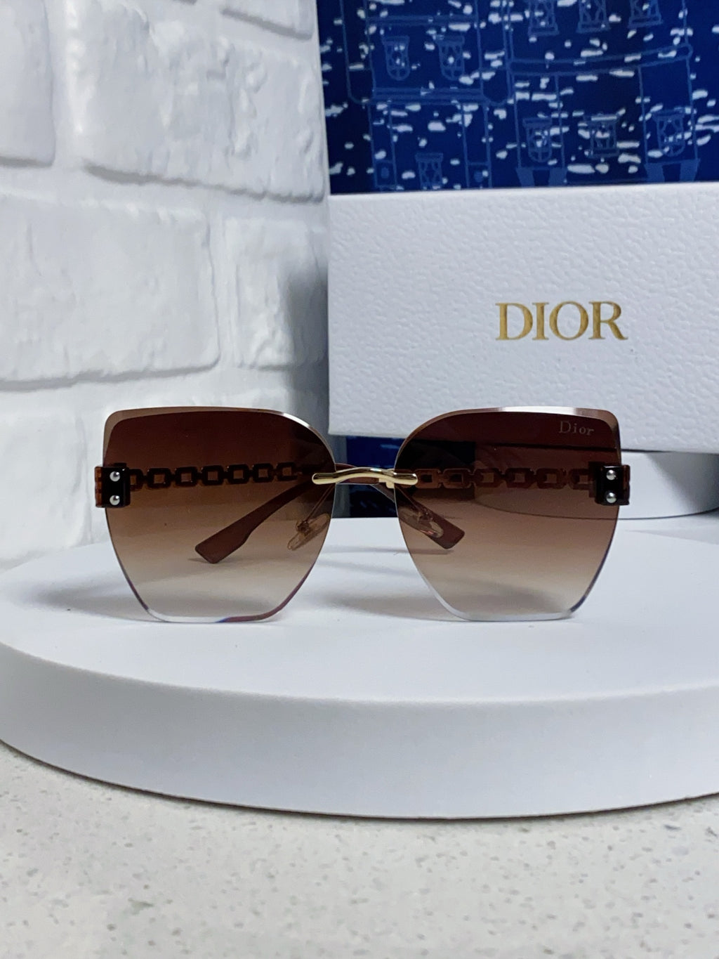 Dior Polarized Fashion Red Lens Sunglasses for Women - 415500 - detail image 2