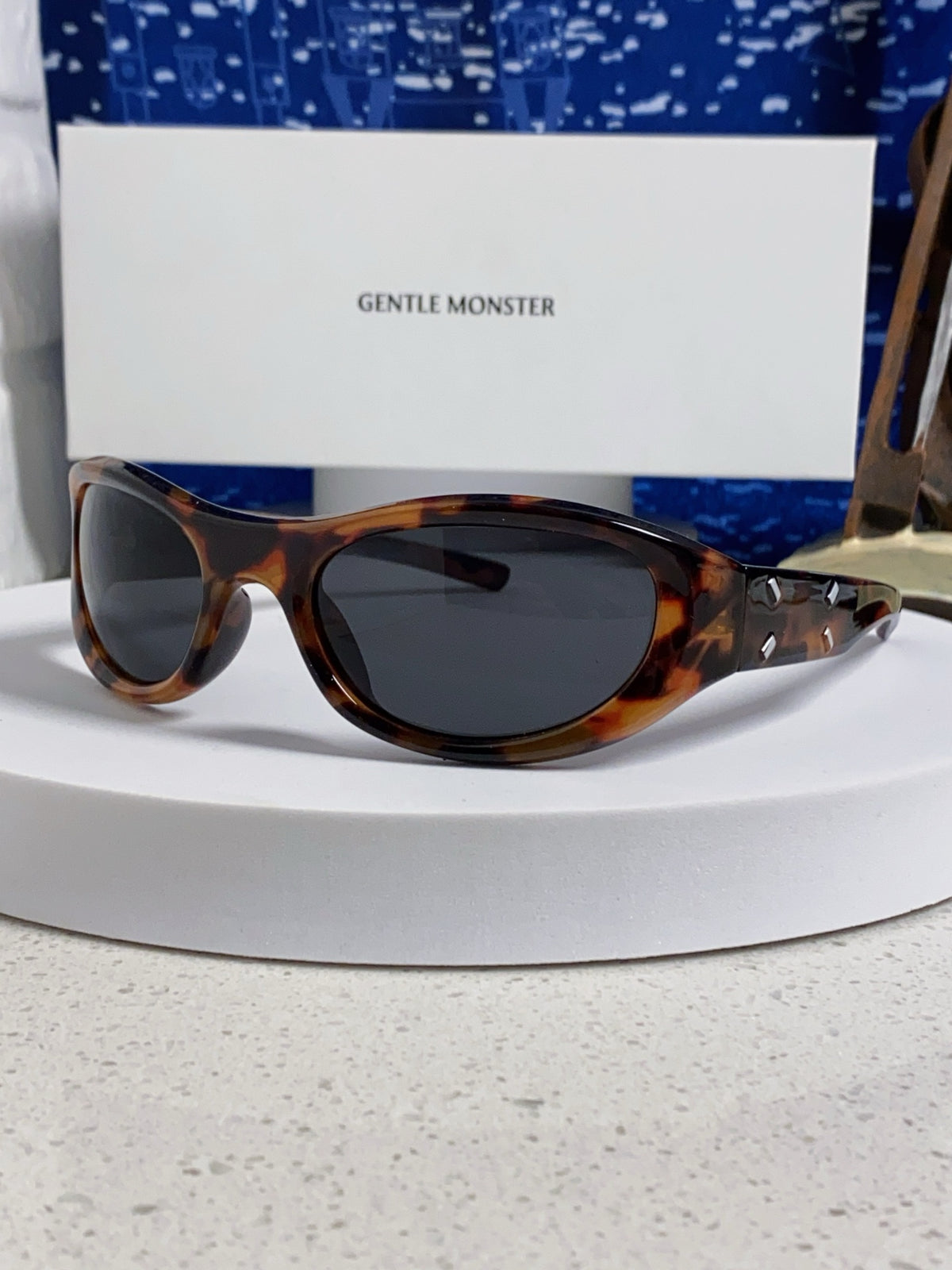 Gentle Monster MM003 Cat-Eye Black Lens Sunglasses for Women - 416458