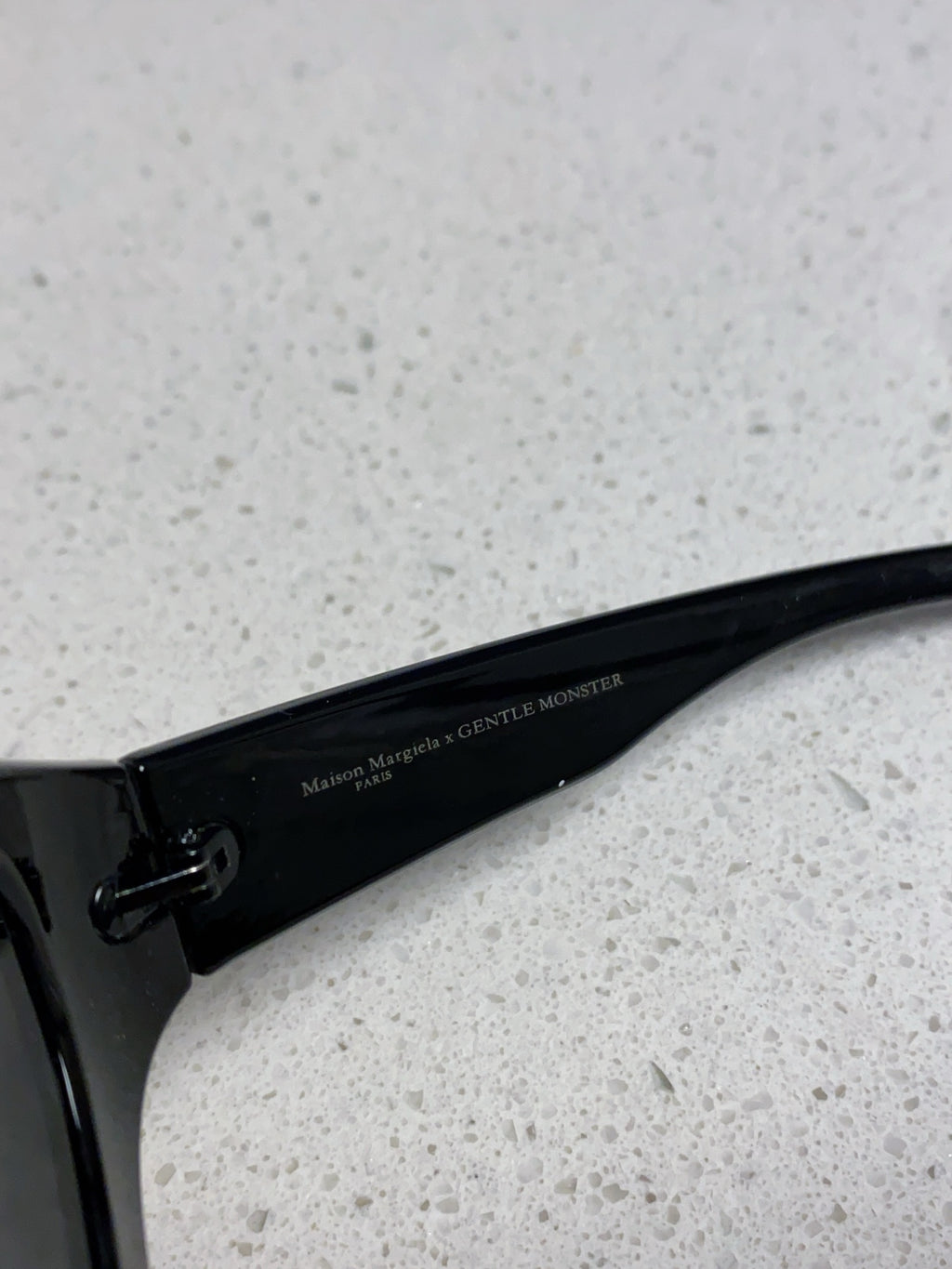 Gentle Monster MM003 Cat-Eye Black Lens Sunglasses for Women - 416459 - detail image 8
