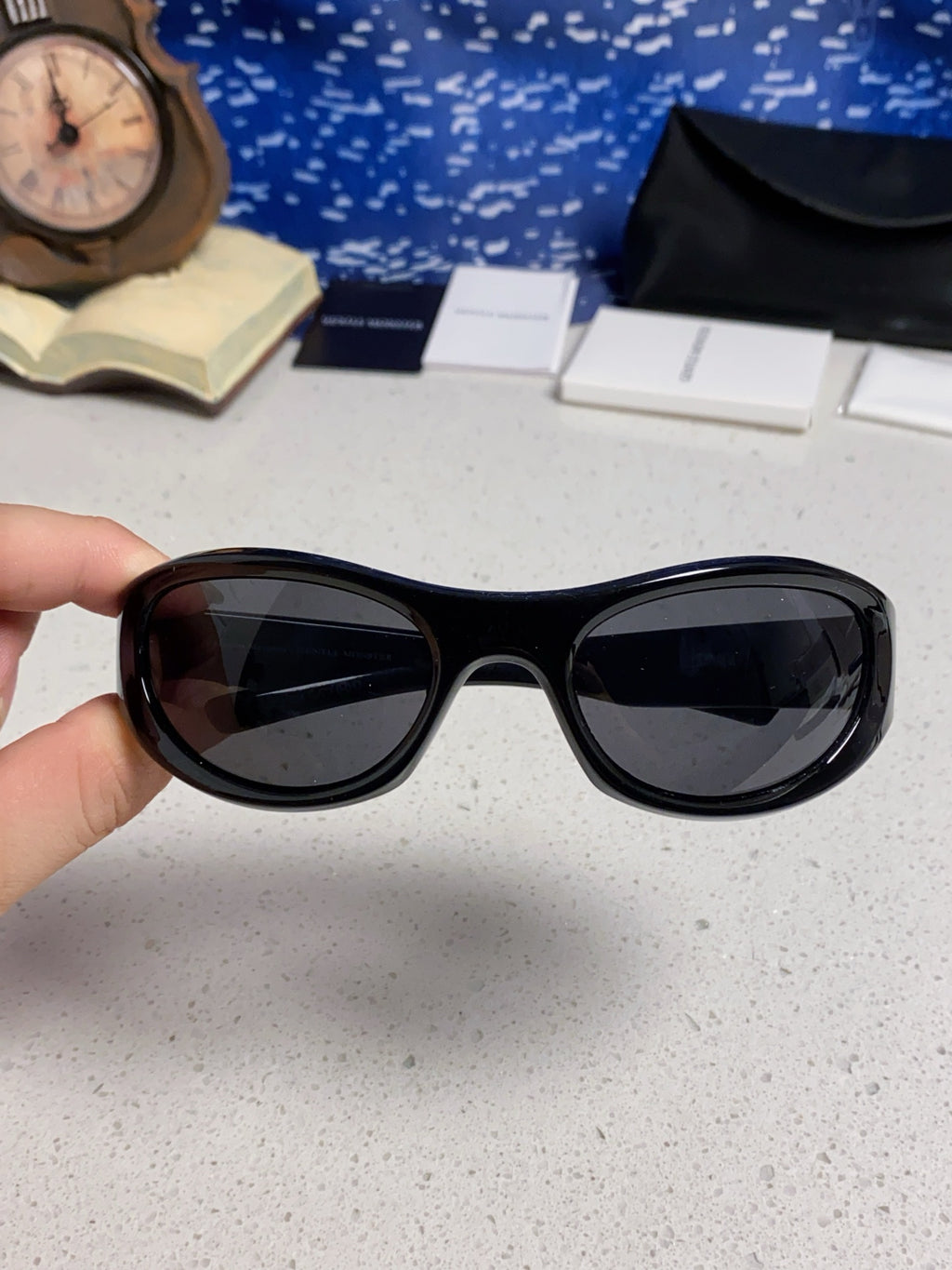 Gentle Monster MM003 Cat-Eye Black Lens Sunglasses for Women - 416459 - detail image 4