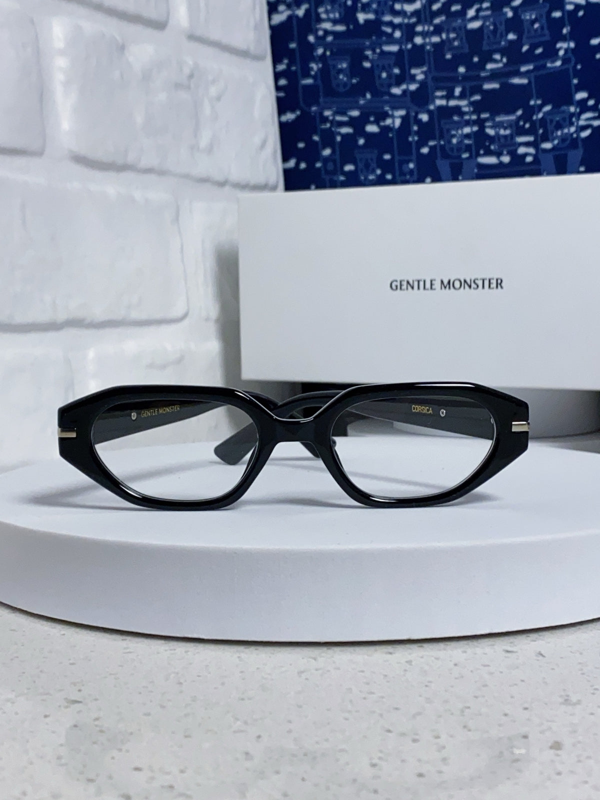 Gentle Monster CORSICA Cat-Eye Silver Lens Sunglasses for Men & Women - 449991 - detail image 2