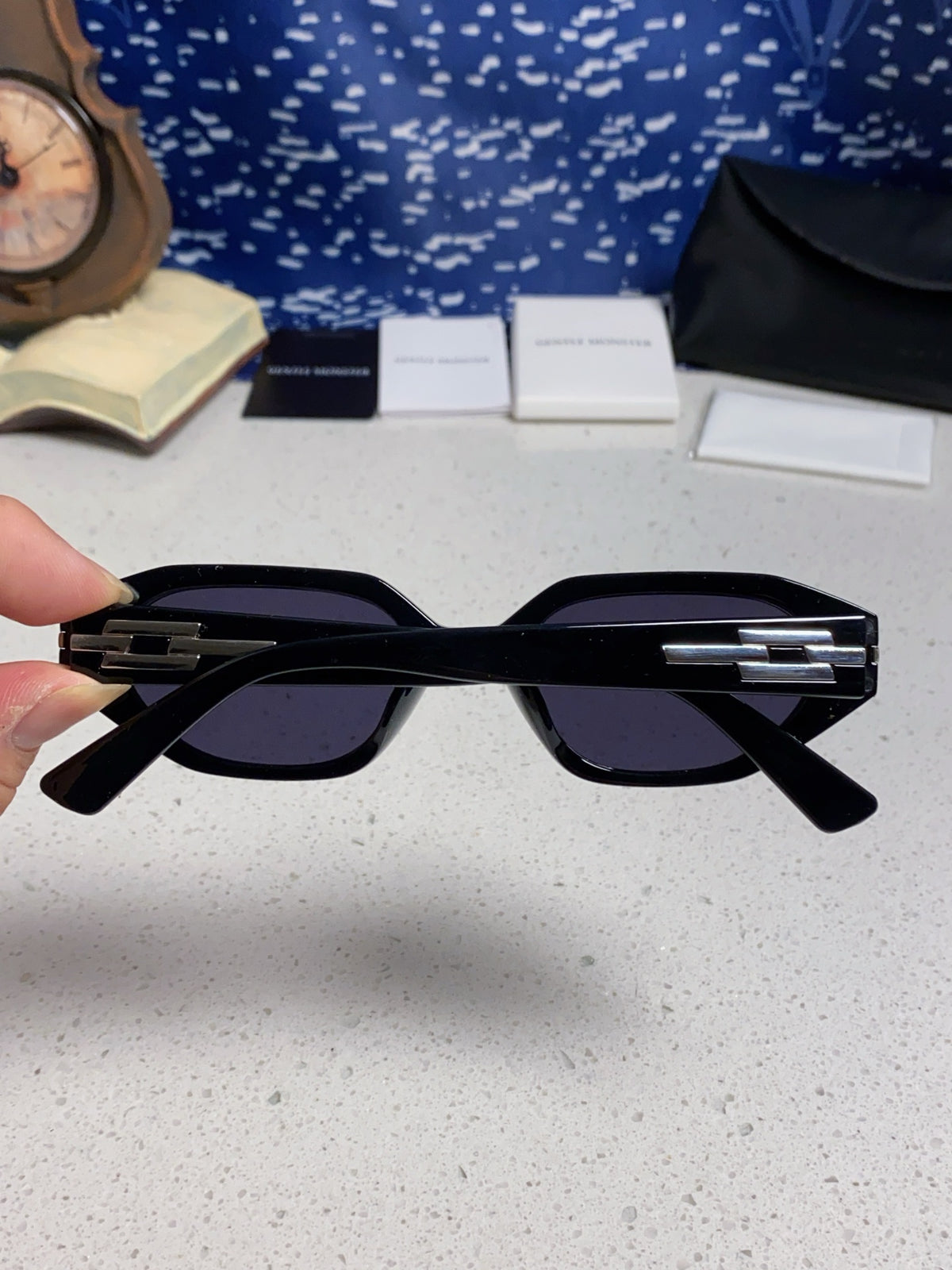 Gentle Monster CORSICA Cat-Eye Gold Lens Sunglasses for Men & Women - detail image 5