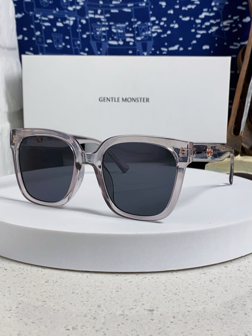 Gentle Monster KUKU Polarized Square Black Lens Sunglasses for Women