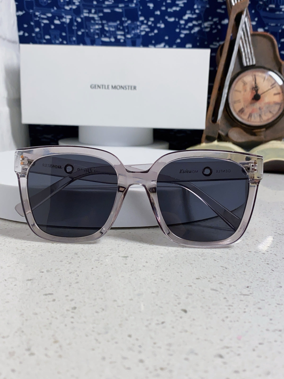 Gentle Monster KUKU Polarized Square Black Lens Sunglasses for Women - detail image 10