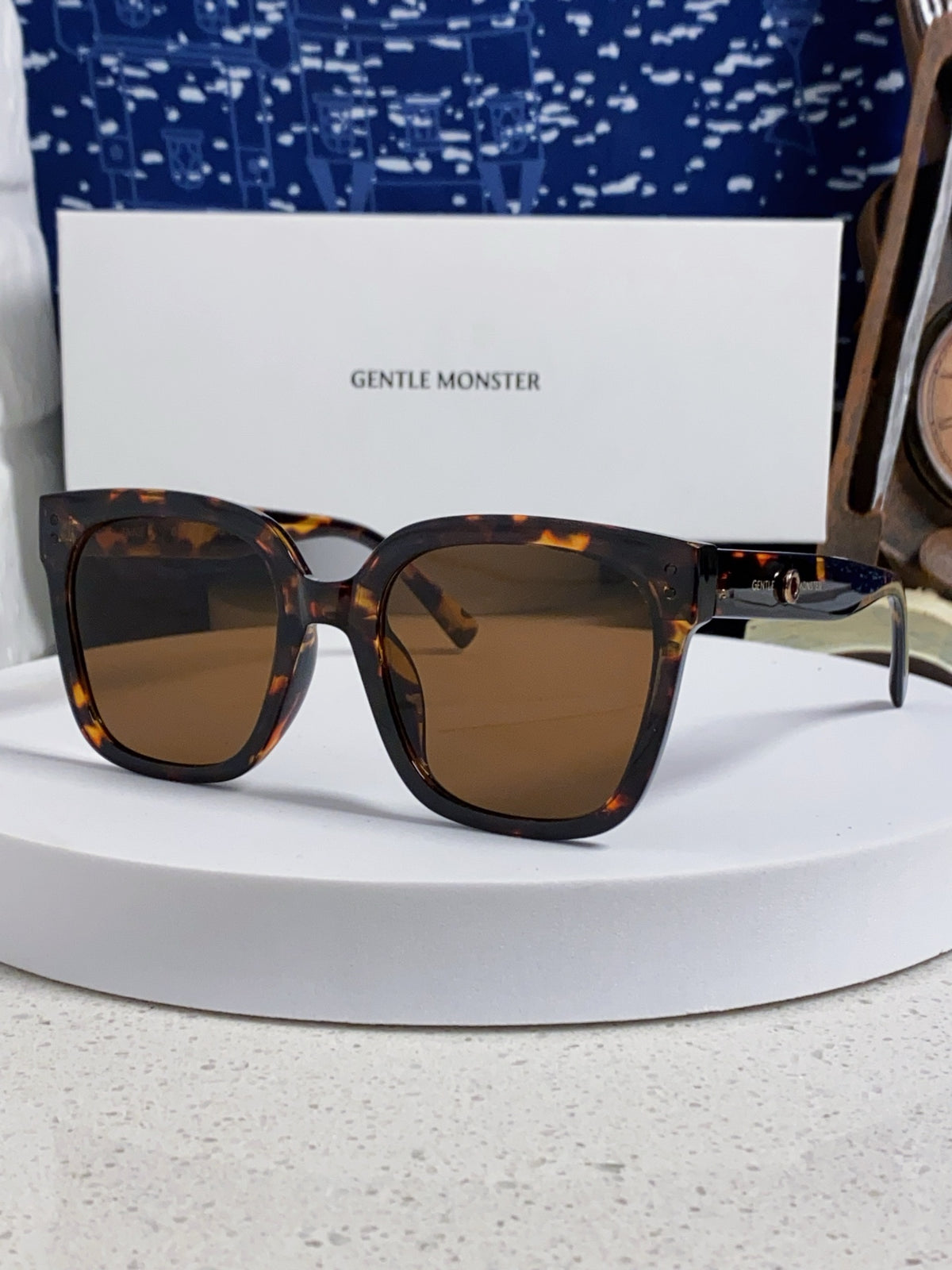 Gentle Monster KUKU Polarized Square Brown Lens Sunglasses for Women