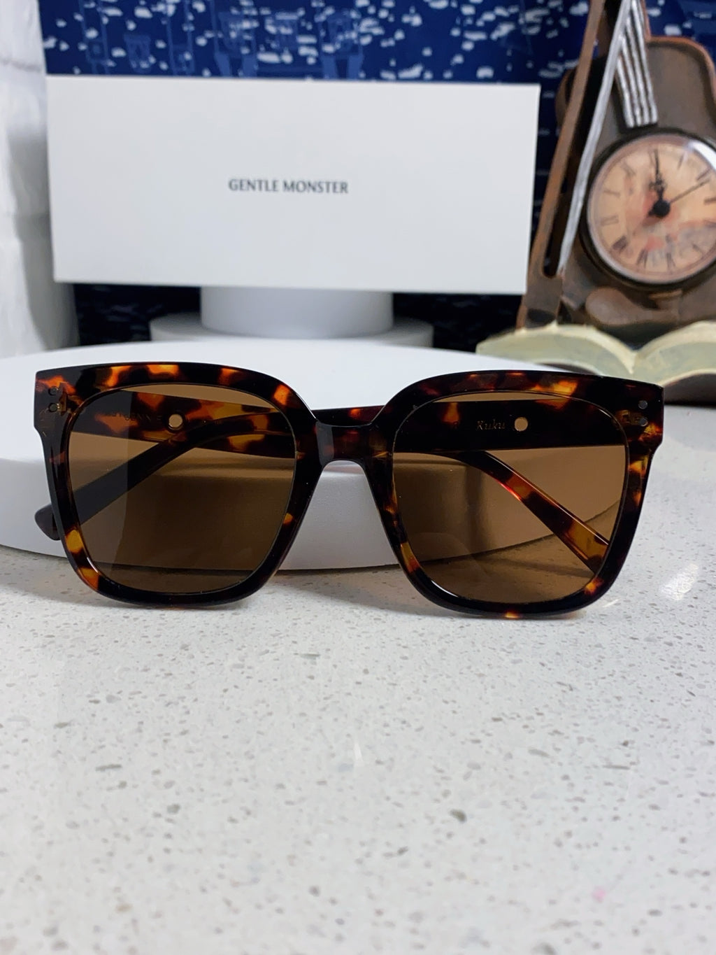 Gentle Monster KUKU Polarized Square Brown Lens Sunglasses for Women - detail image 9