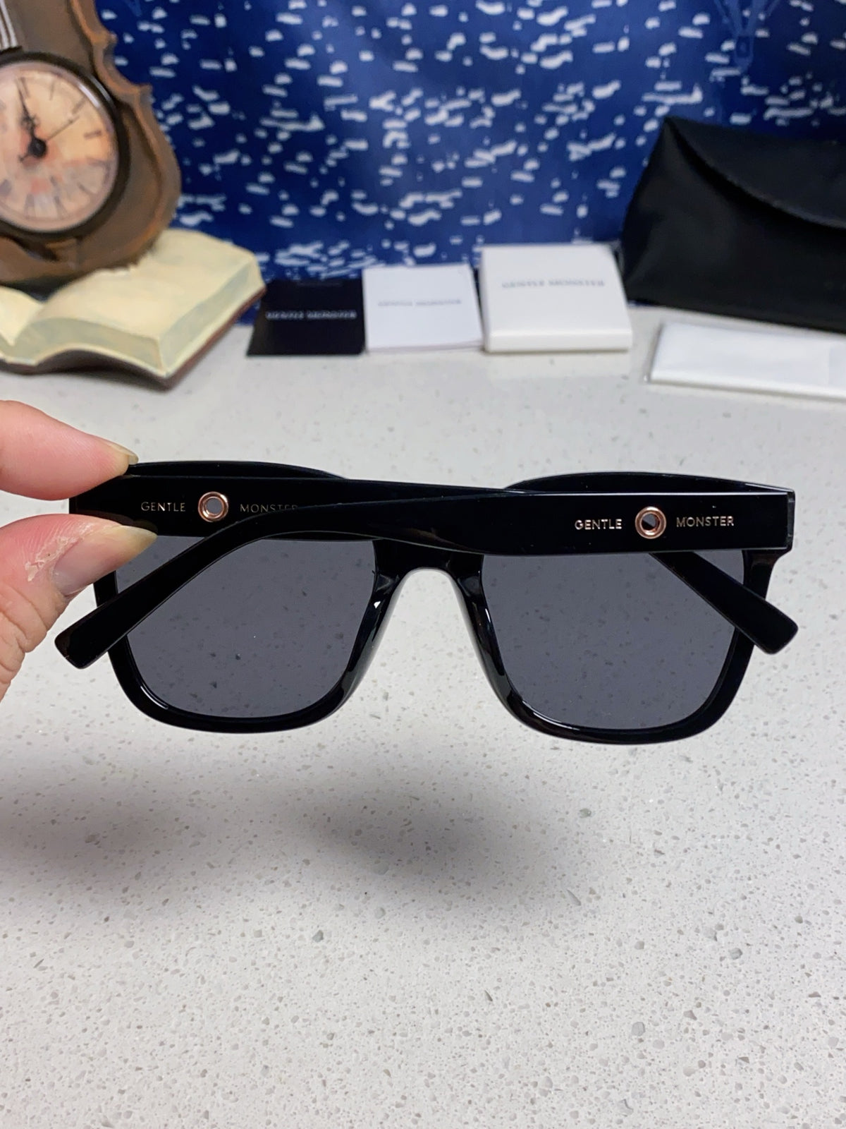 Gentle Monster KUKU Polarized Square Red Lens Sunglasses for Women - detail image 5