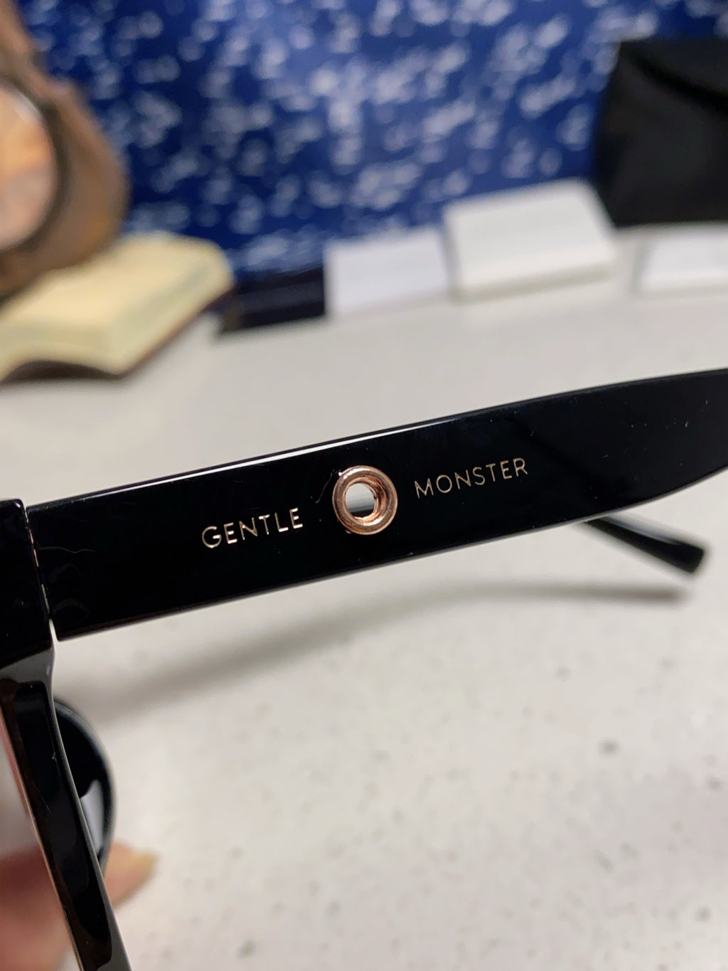 Gentle Monster KUKU Polarized Square Red Lens Sunglasses for Women - detail image 7