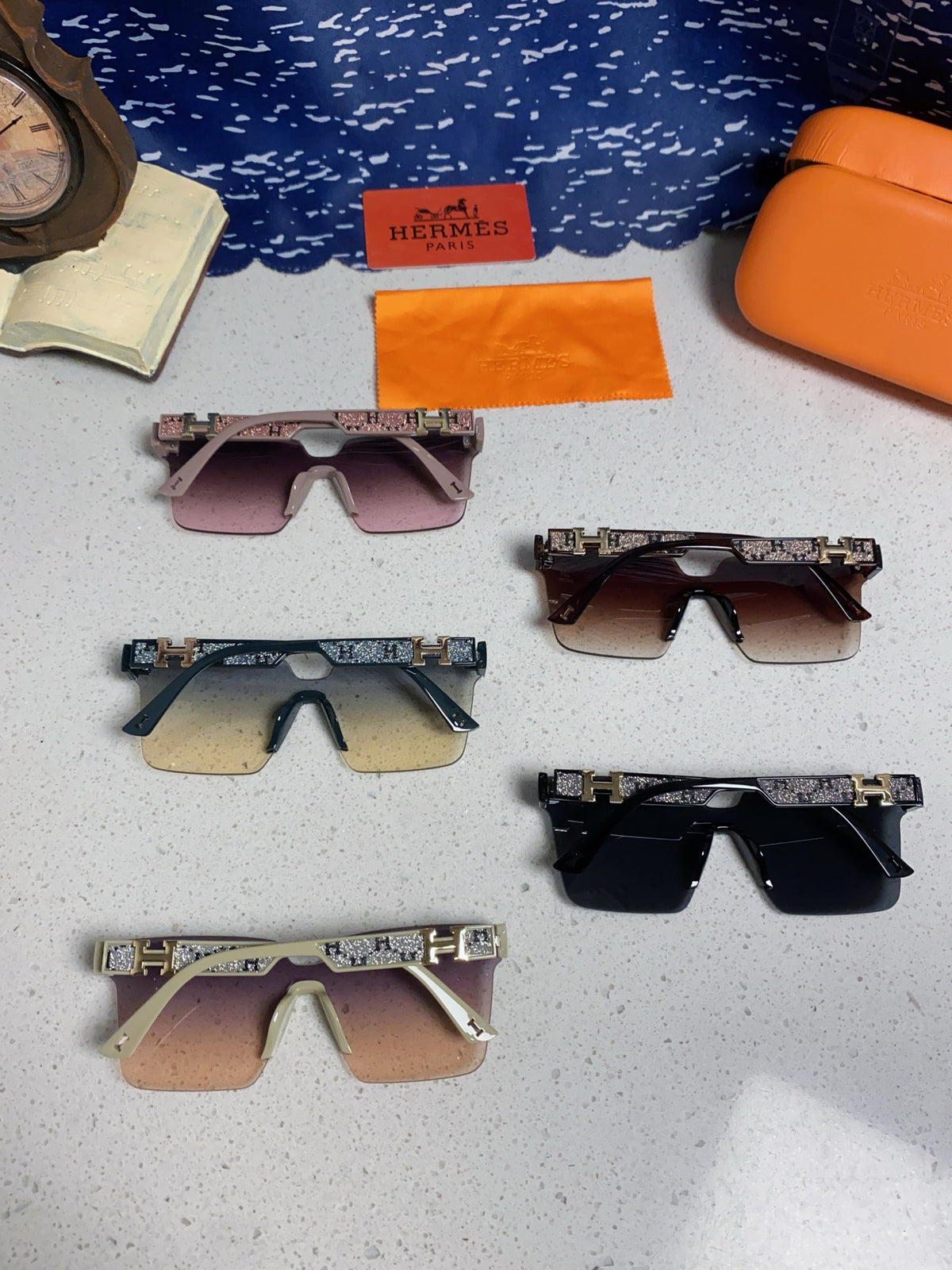 Hermès Lightweight Rimless Gold Lens Sunglasses for Women - 466411 - detail image 11