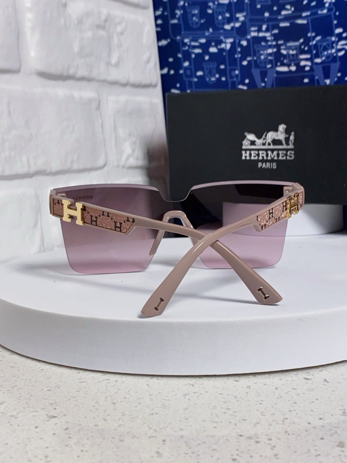 Hermès Lightweight Rimless Gold Lens Sunglasses for Women - 466411 - detail image 3