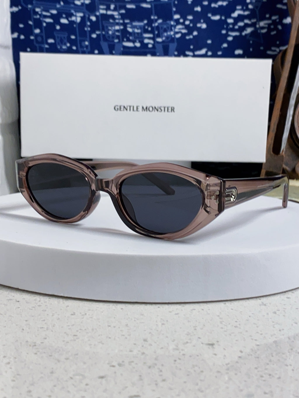 Gentle Monster DADA Cat-Eye Silver Lens Sunglasses for Men & Women