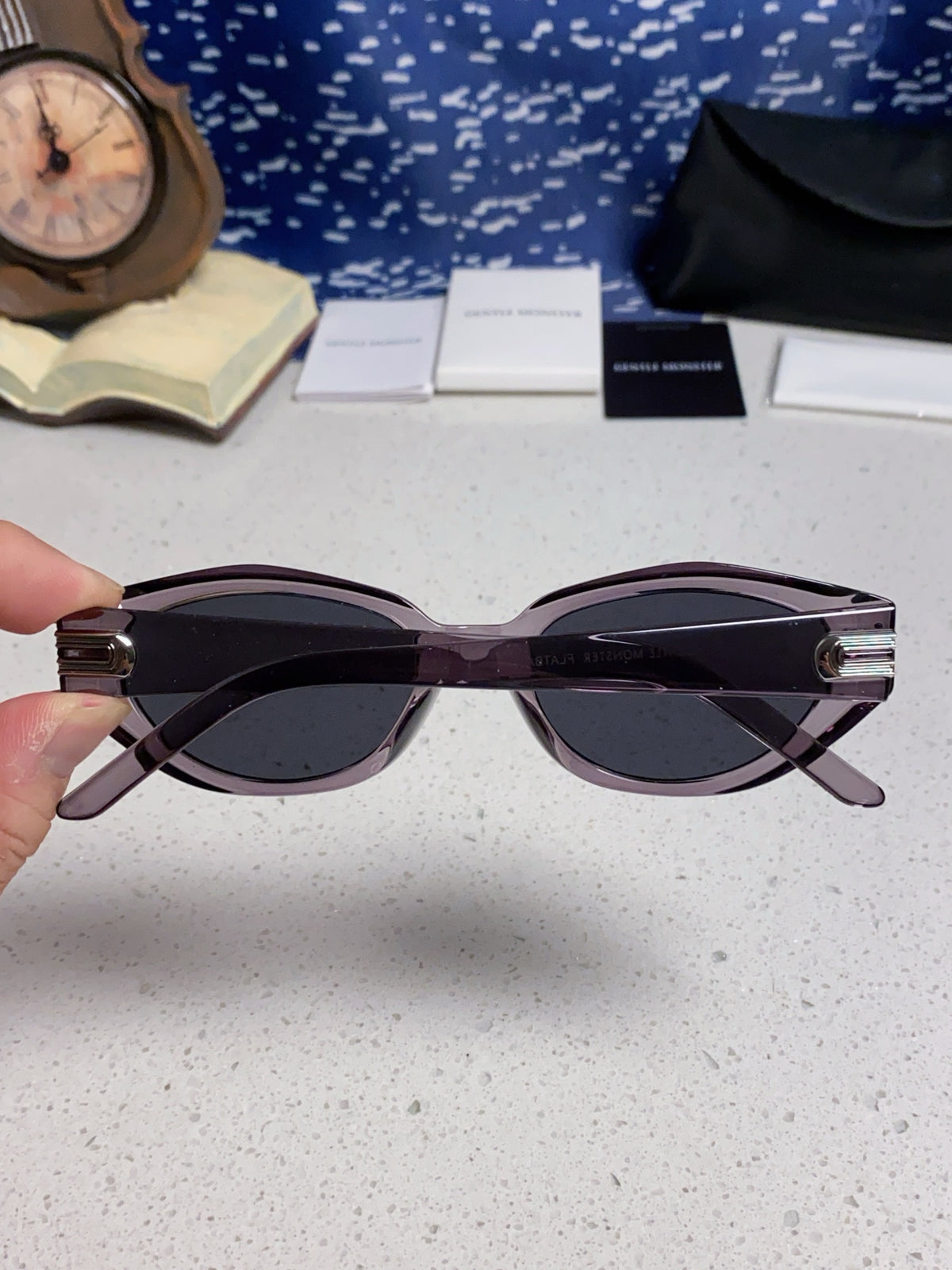 Gentle Monster DADA Cat-Eye Black Lens Sunglasses for Men & Women - 488035 - detail image 5