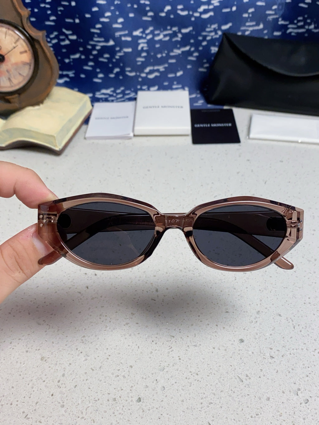Gentle Monster DADA Cat-Eye Silver Lens Sunglasses for Men & Women - 998476 - detail image 4