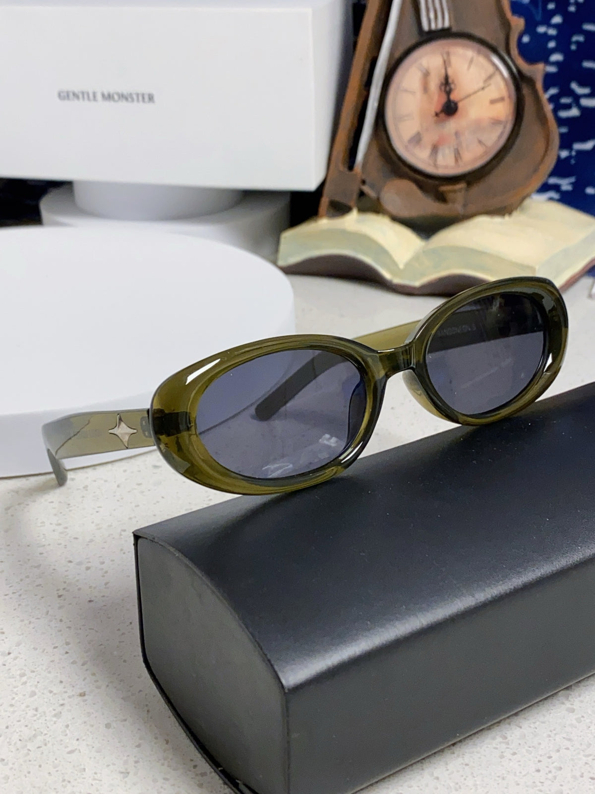 Gentle Monster BANDONA Round Black Lens Sunglasses for Men & Women - 998481 - detail image 10