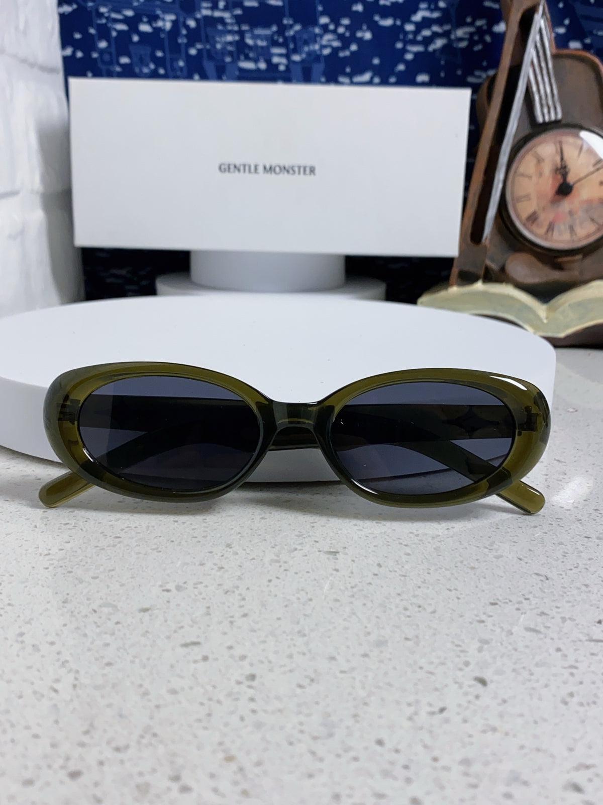 Gentle Monster BANDONA Round Black Lens Sunglasses for Men & Women - 488039 - detail image 9