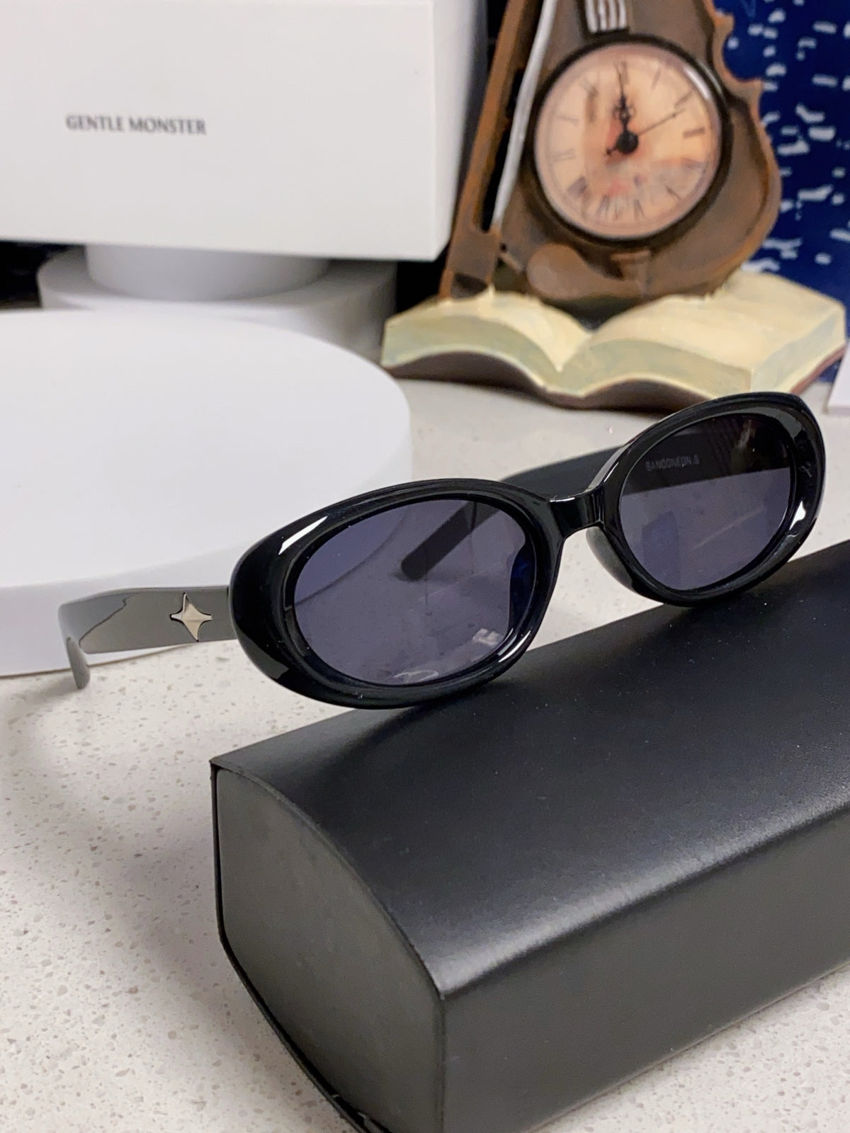 Gentle Monster BANDONA Round Black Lens Sunglasses for Men & Women - 432958 - detail image 10