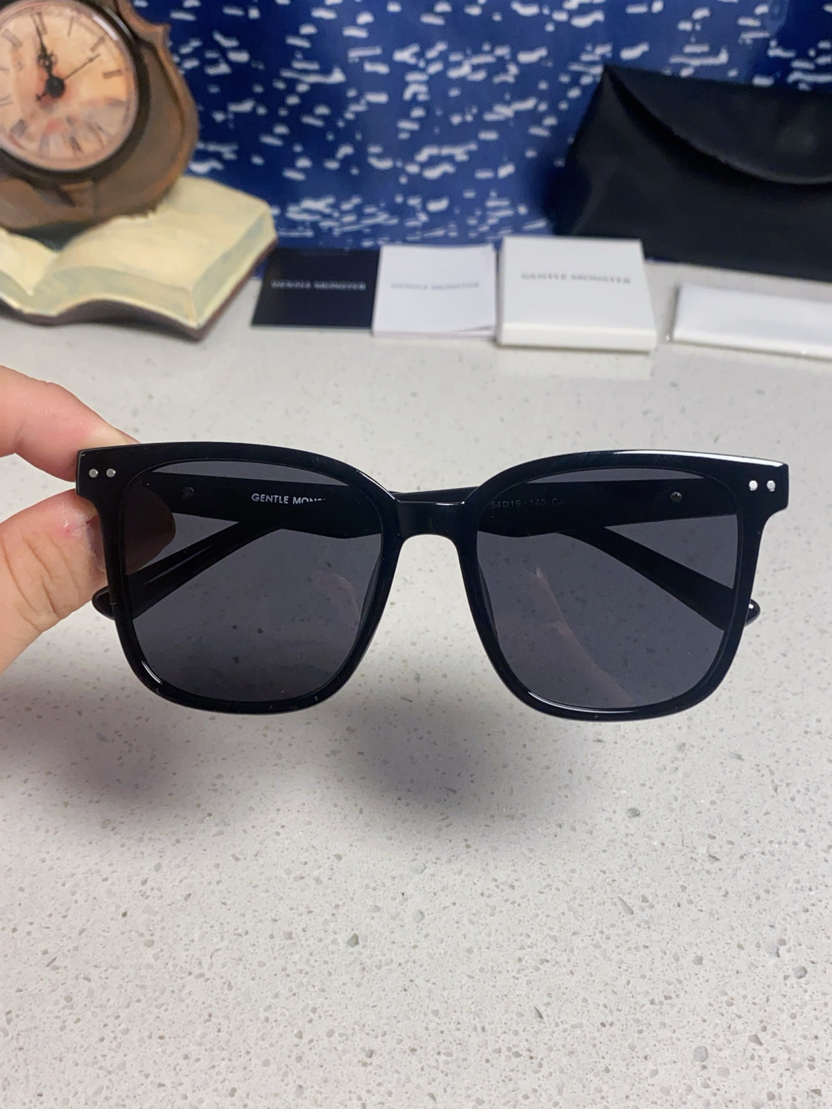 Gentle Monster Polarized Fashion Black Lens Sunglasses for Men & Wome - 488044 - detail image 4