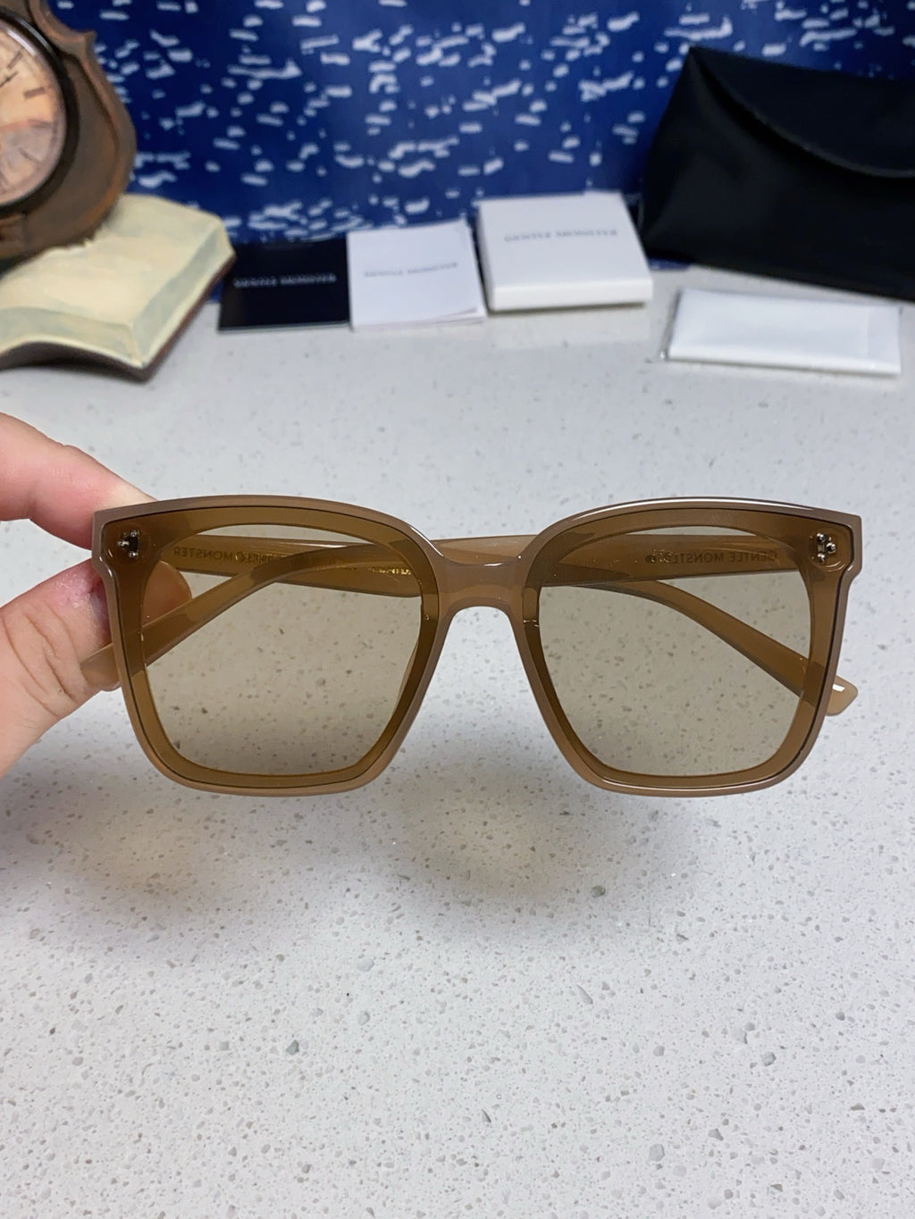 Gentle Monster HER Polarized Fashion Brown Lens Sunglasses for Men & Women - detail image 4