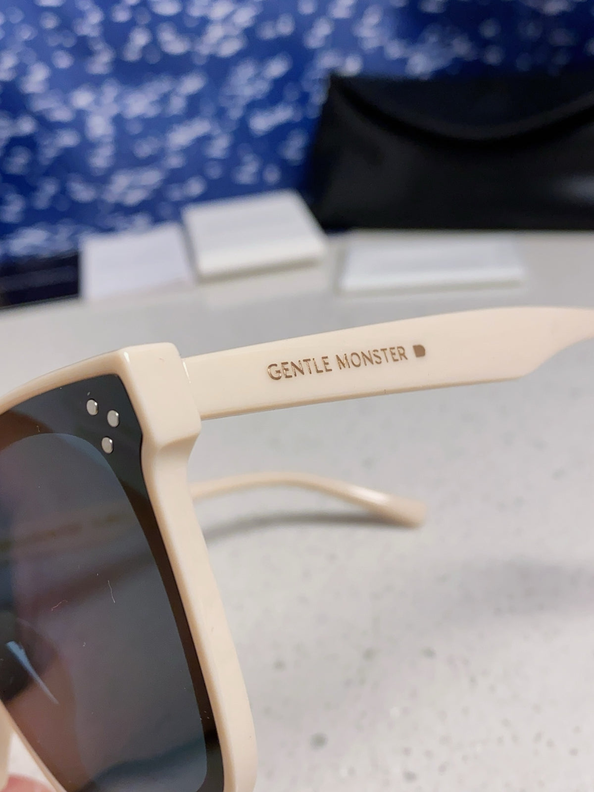 Gentle Monster HER Polarized Fashion Black Lens Sunglasses for Men & - 358902 - detail image 7