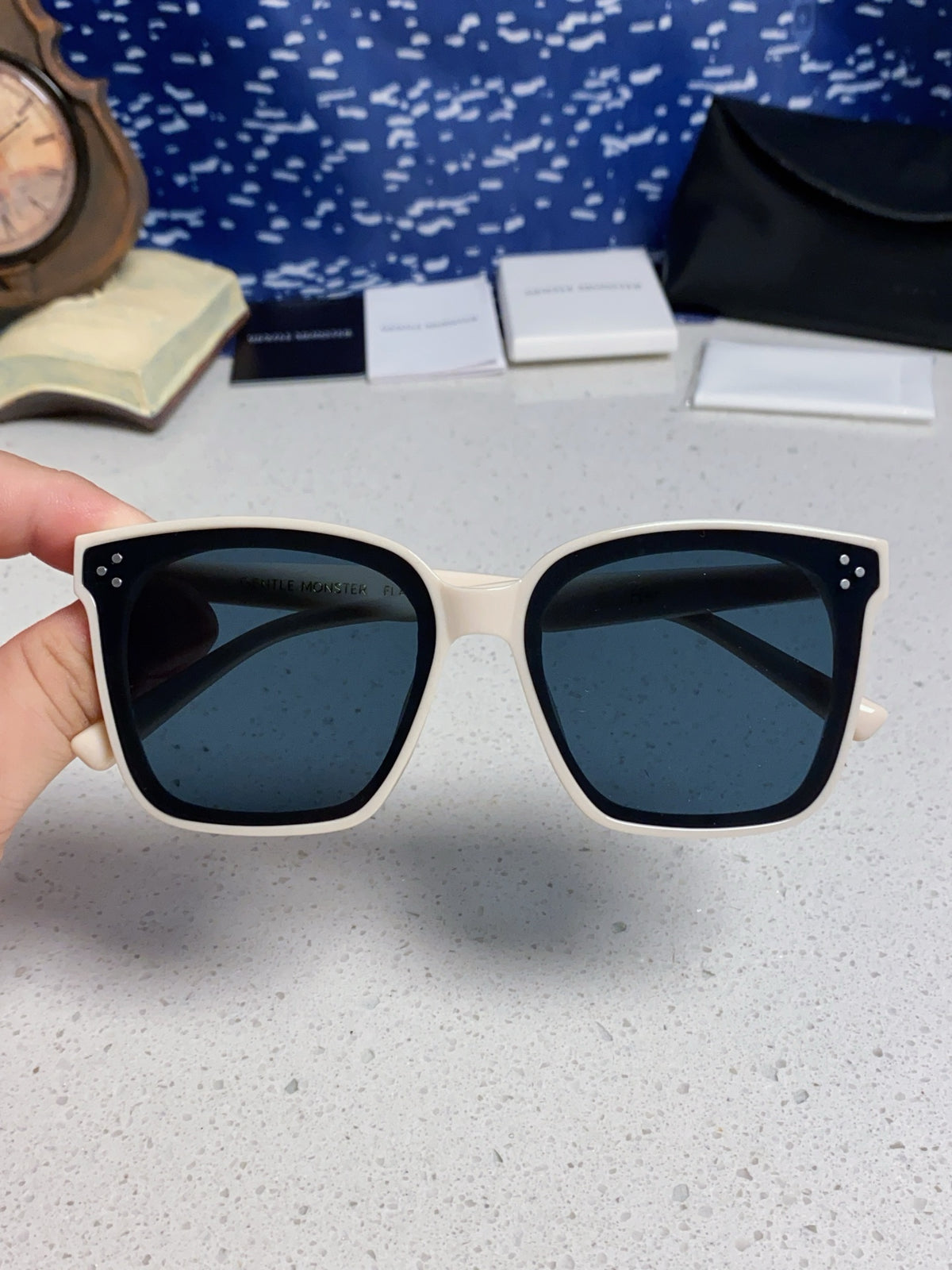 Gentle Monster HER Polarized Fashion Black Lens Sunglasses for Men & - 358902 - detail image 4