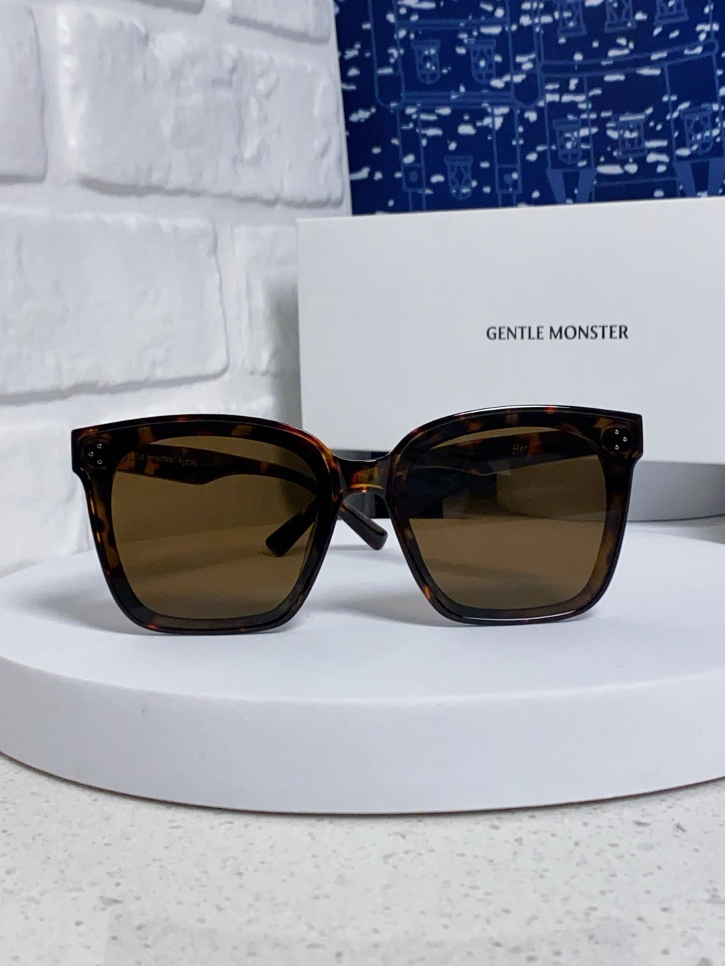 Gentle Monster HER Polarized Fashion Black Lens Sunglasses for Men & - 358903 - detail image 2