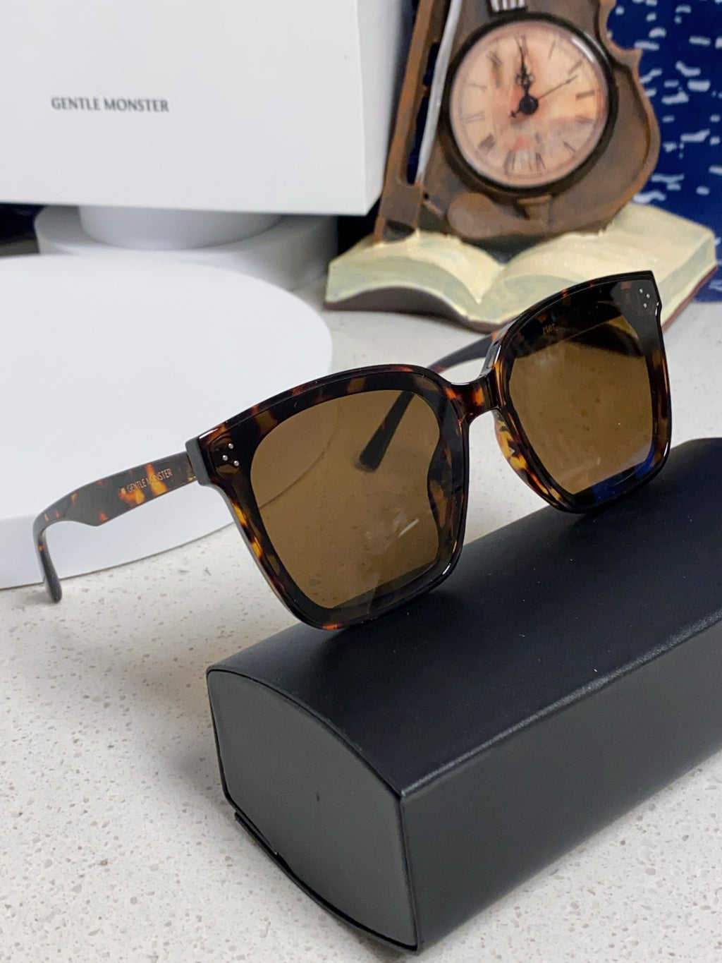 Gentle Monster HER Polarized Fashion Black Lens Sunglasses for Men & - 358903 - detail image 10