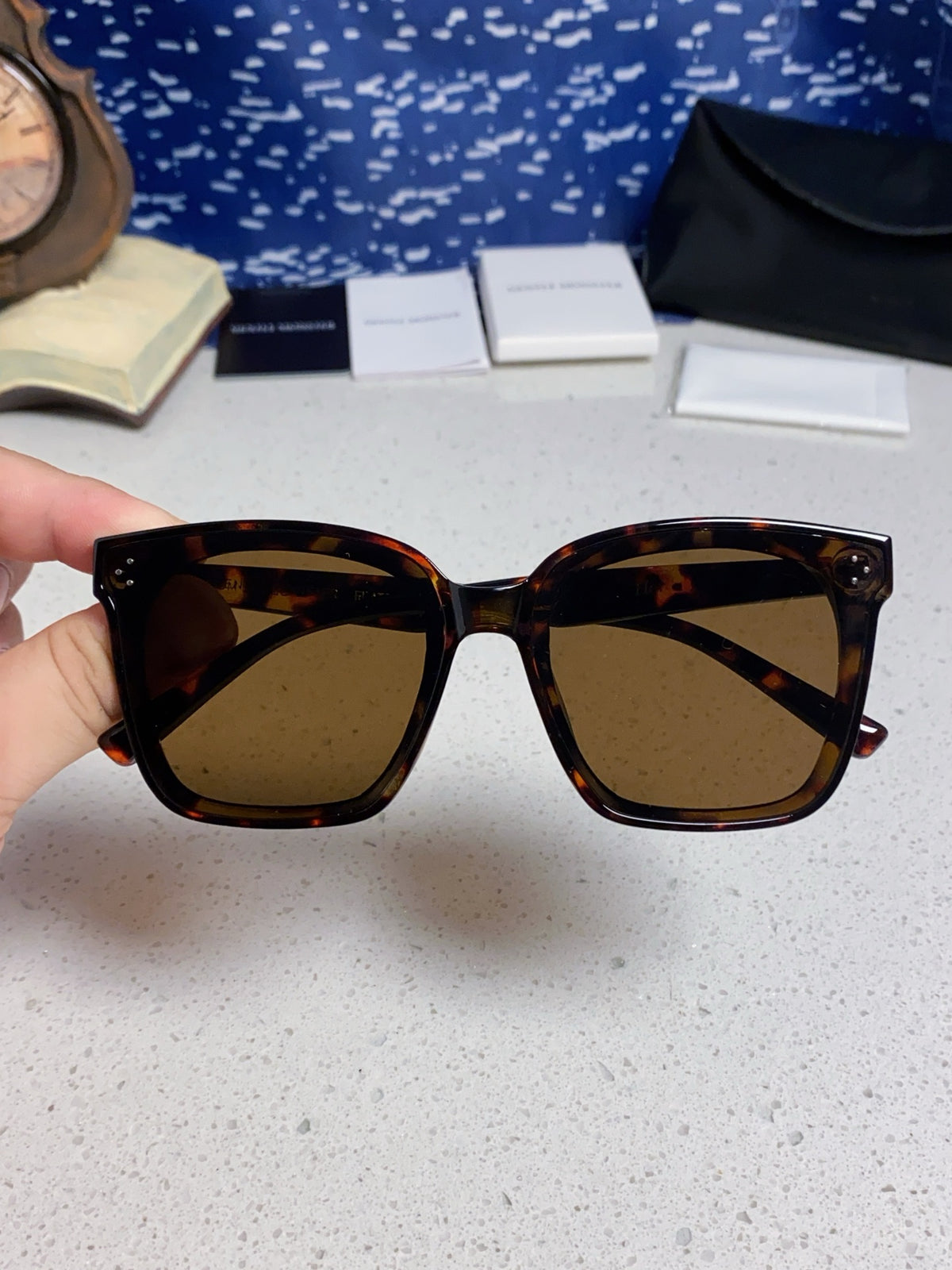 Gentle Monster HER Polarized Fashion Black Lens Sunglasses for Men & - 358903 - detail image 4