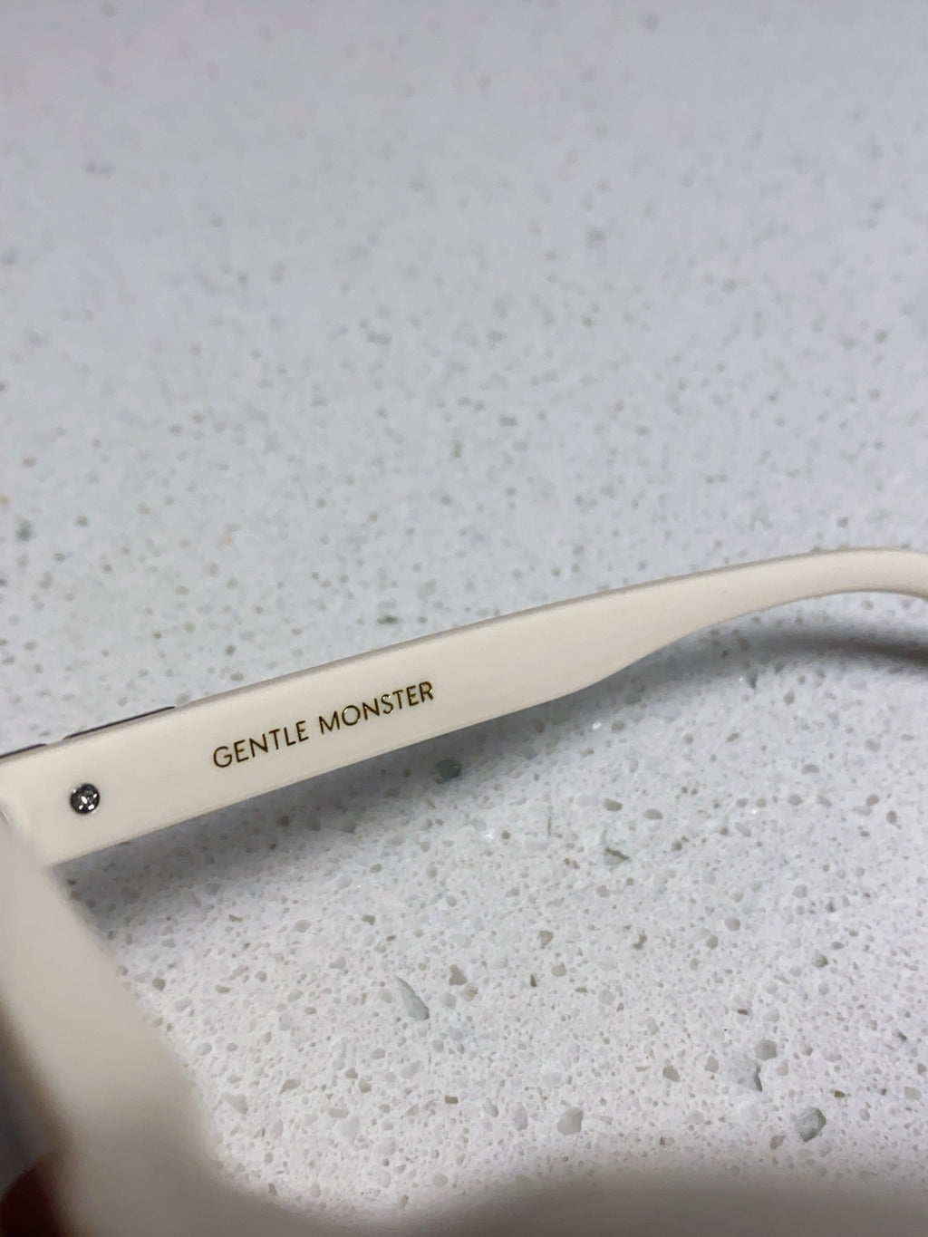 Gentle Monster JEANS Cat-Eye Silver Lens Sunglasses for Men & Women - detail image 8