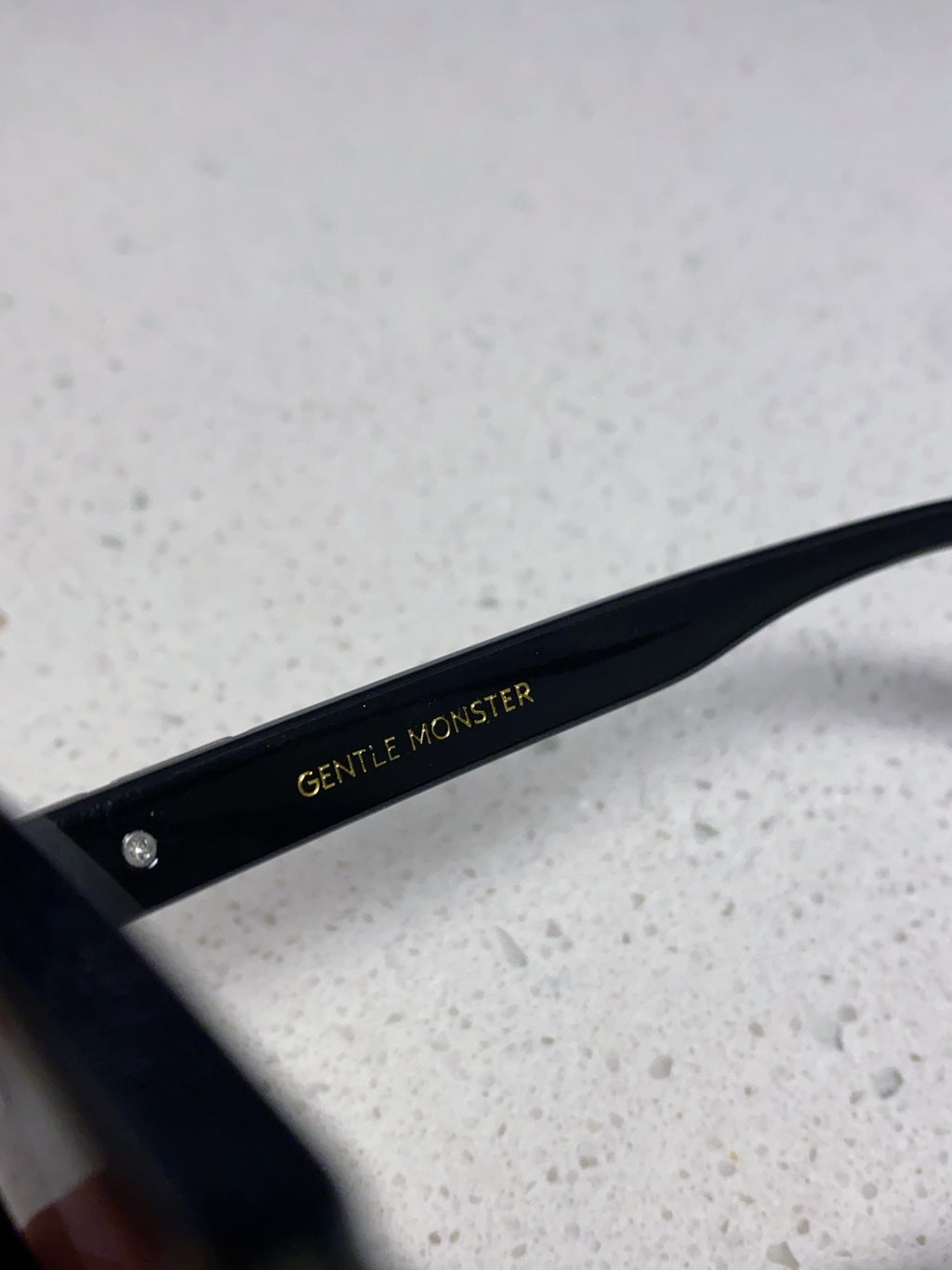 Gentle Monster JEANS Cat-Eye Black Lens Sunglasses for Men & Women - 132653 - detail image 8